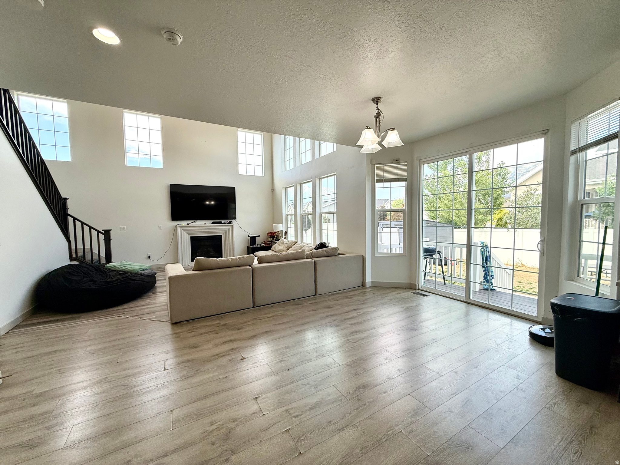 BROADVIEW SHORES 110 - Residential