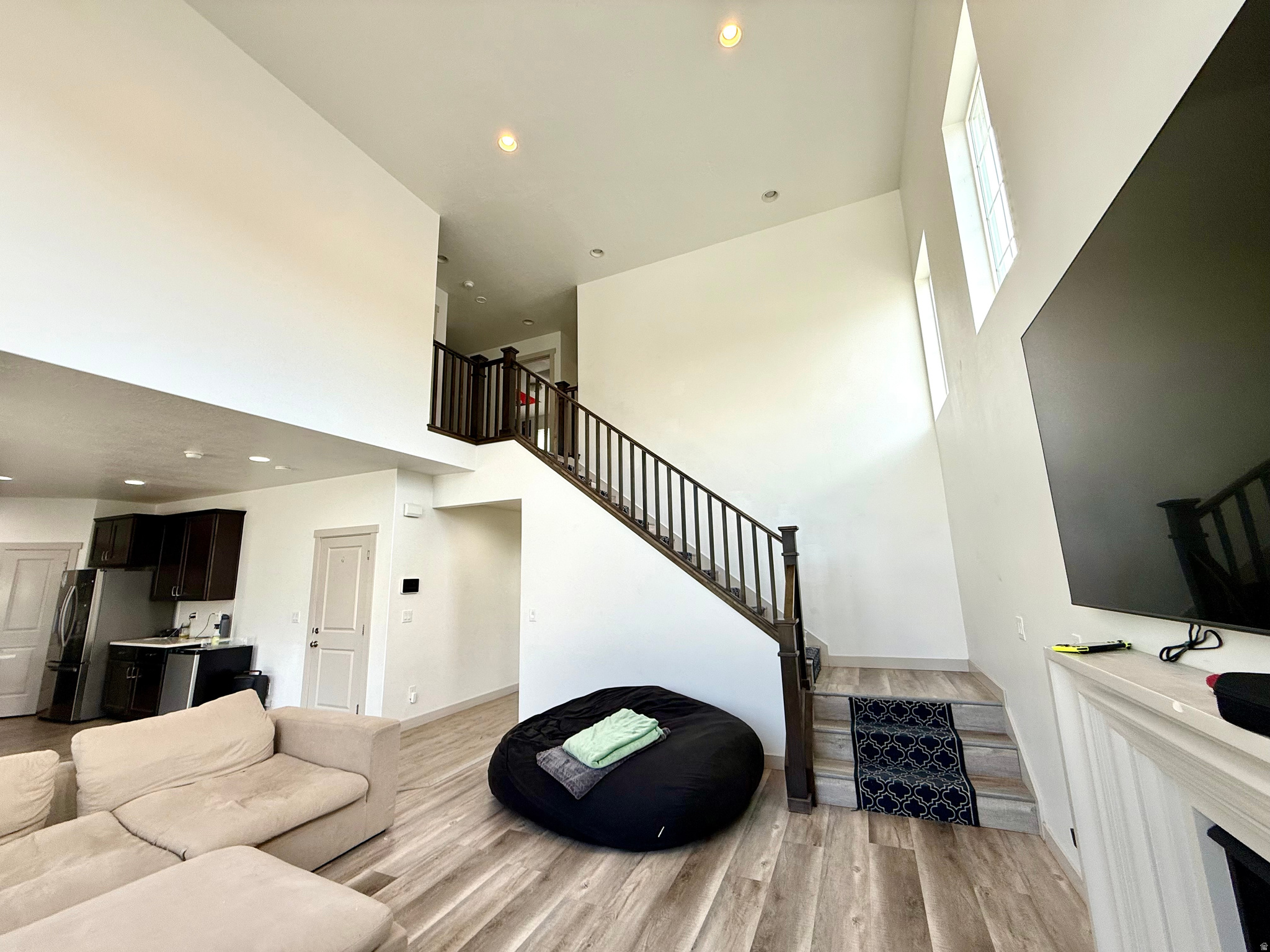 BROADVIEW SHORES 110 - Residential