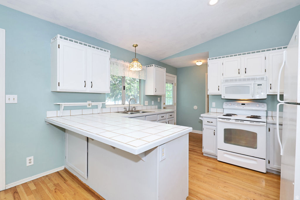 COVE WOOD - Residential