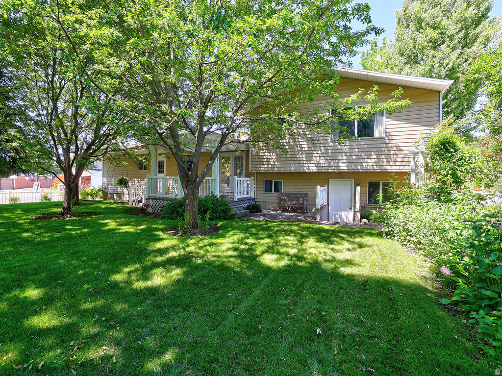 COVE WOOD - Residential