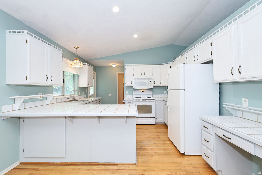 COVE WOOD - Residential