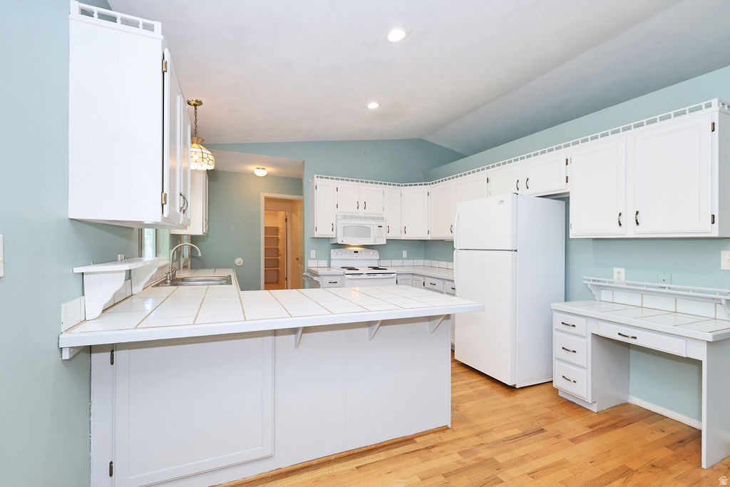 COVE WOOD - Residential
