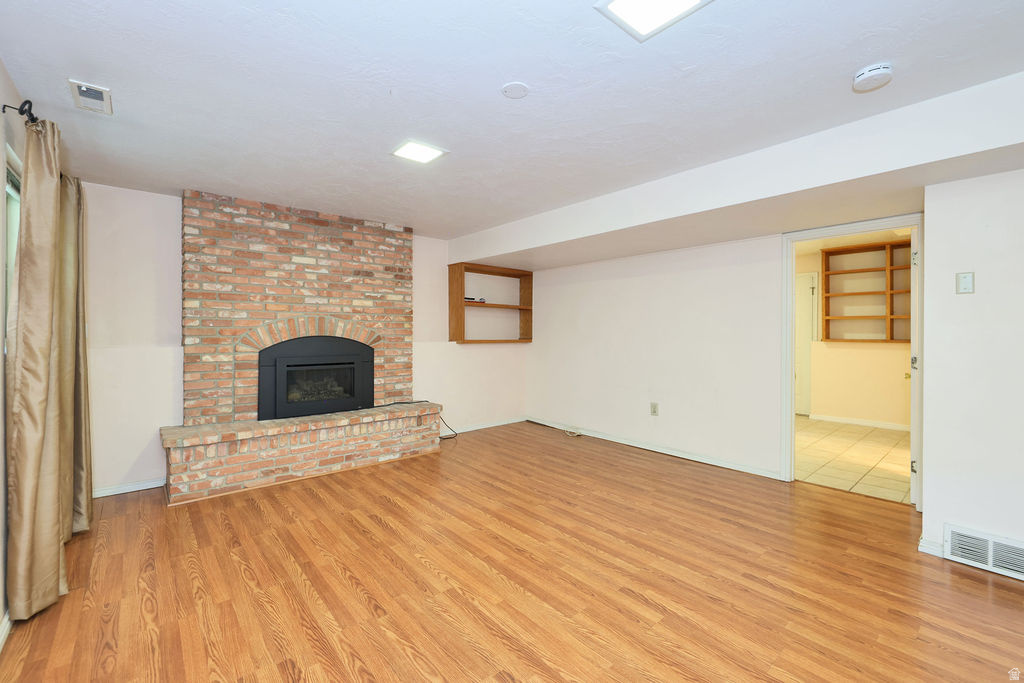 COVE WOOD - Residential