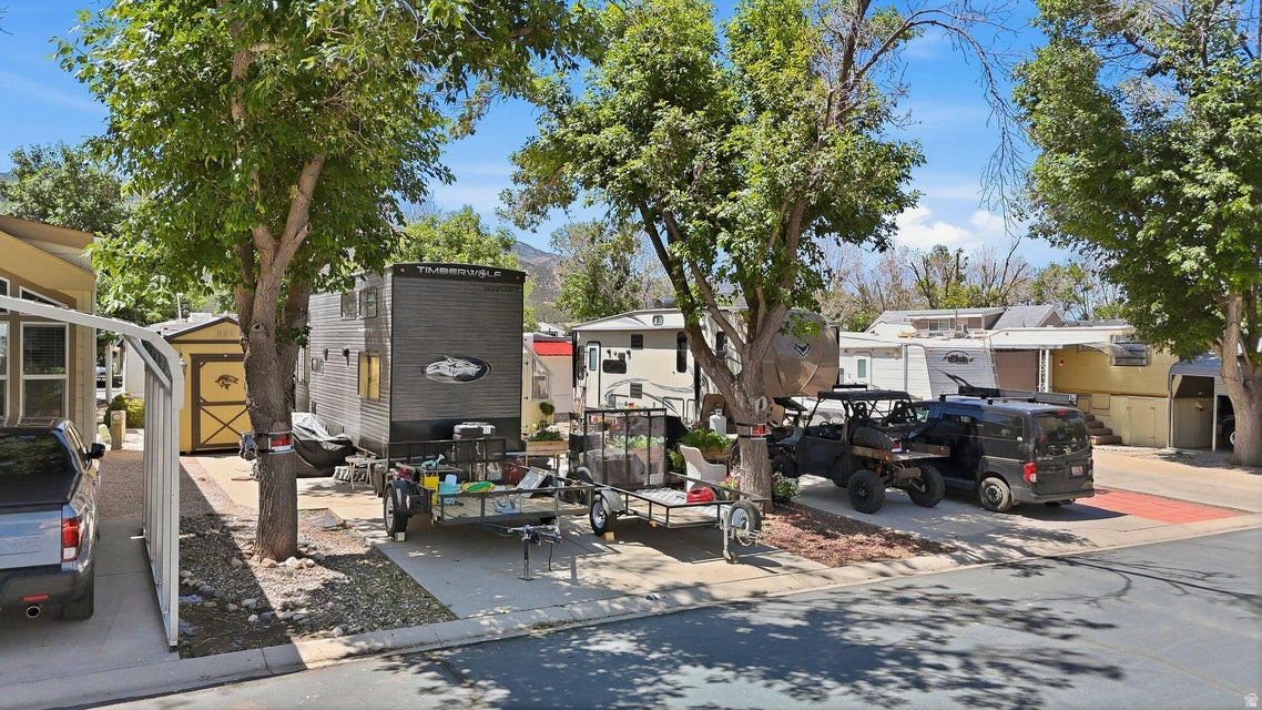 FOOTHILLS SUBDIVISION - Land