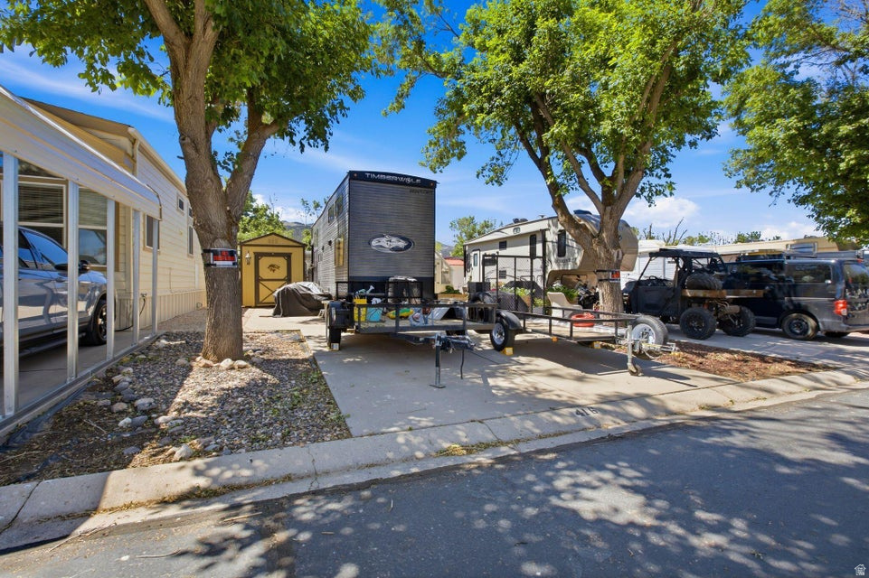 FOOTHILLS SUBDIVISION - Land