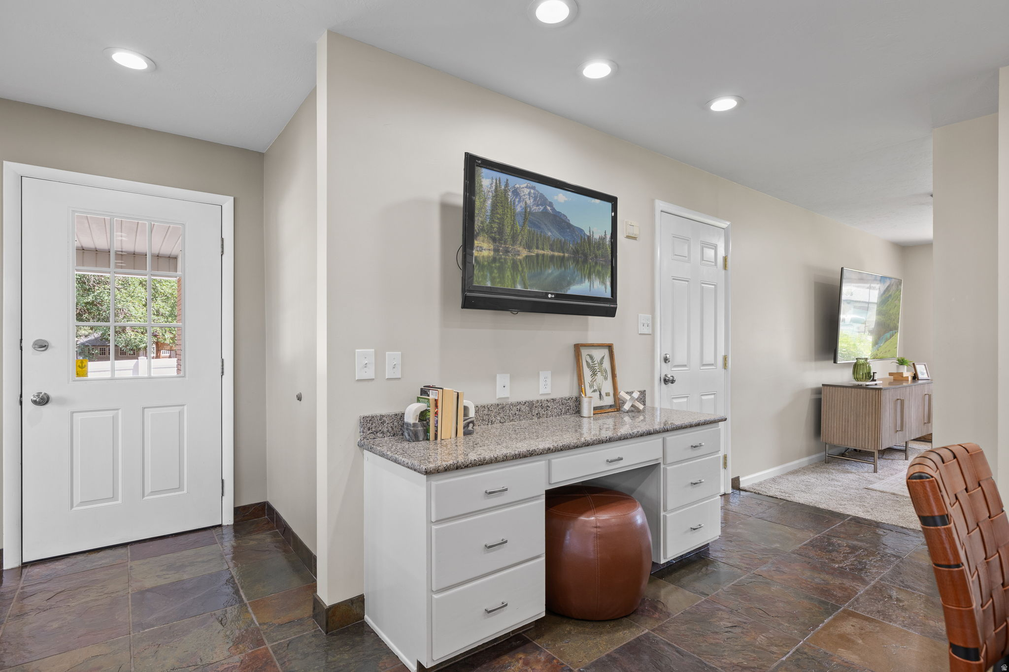 QUAIL HOLLOW NO. 1 - Residential