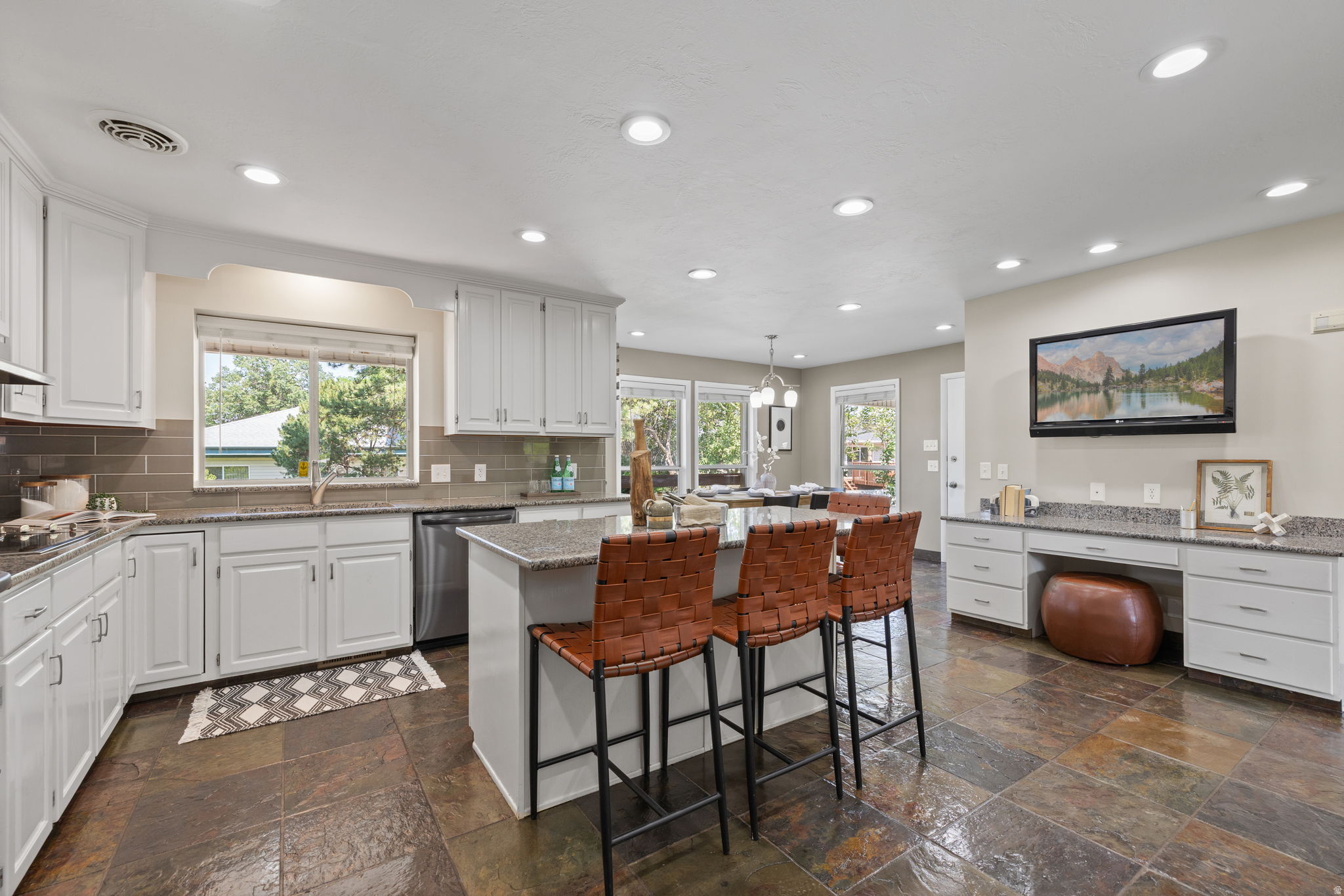 QUAIL HOLLOW NO. 1 - Residential