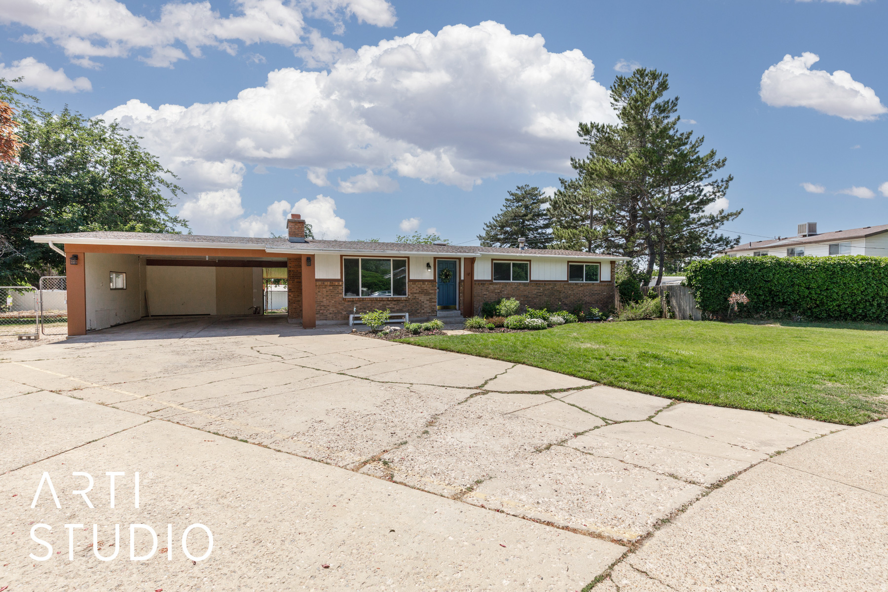 CAROLE HEIGHTS - Residential