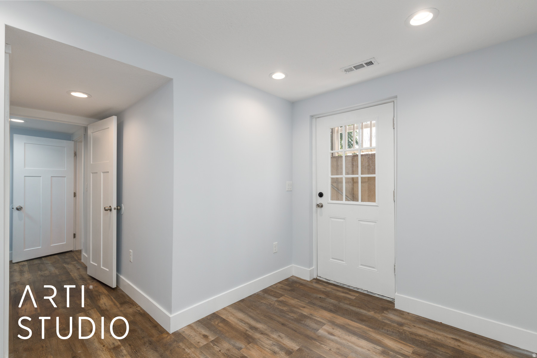 CAROLE HEIGHTS - Residential