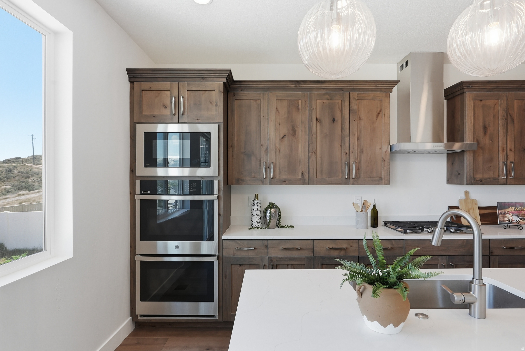 SARATOGA HILLS - Residential
