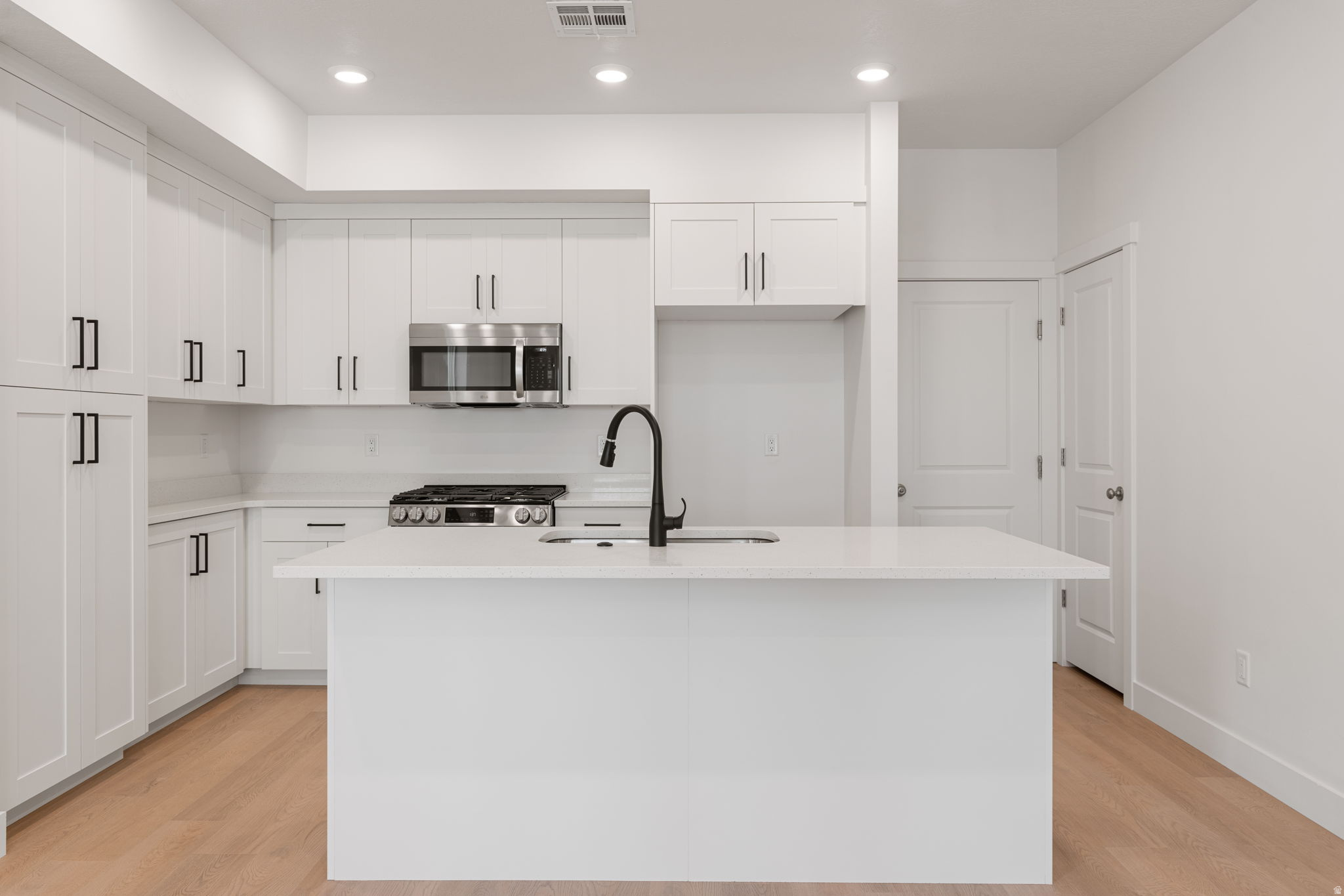 DESERT COLOR, SAGE HAVEN - Residential