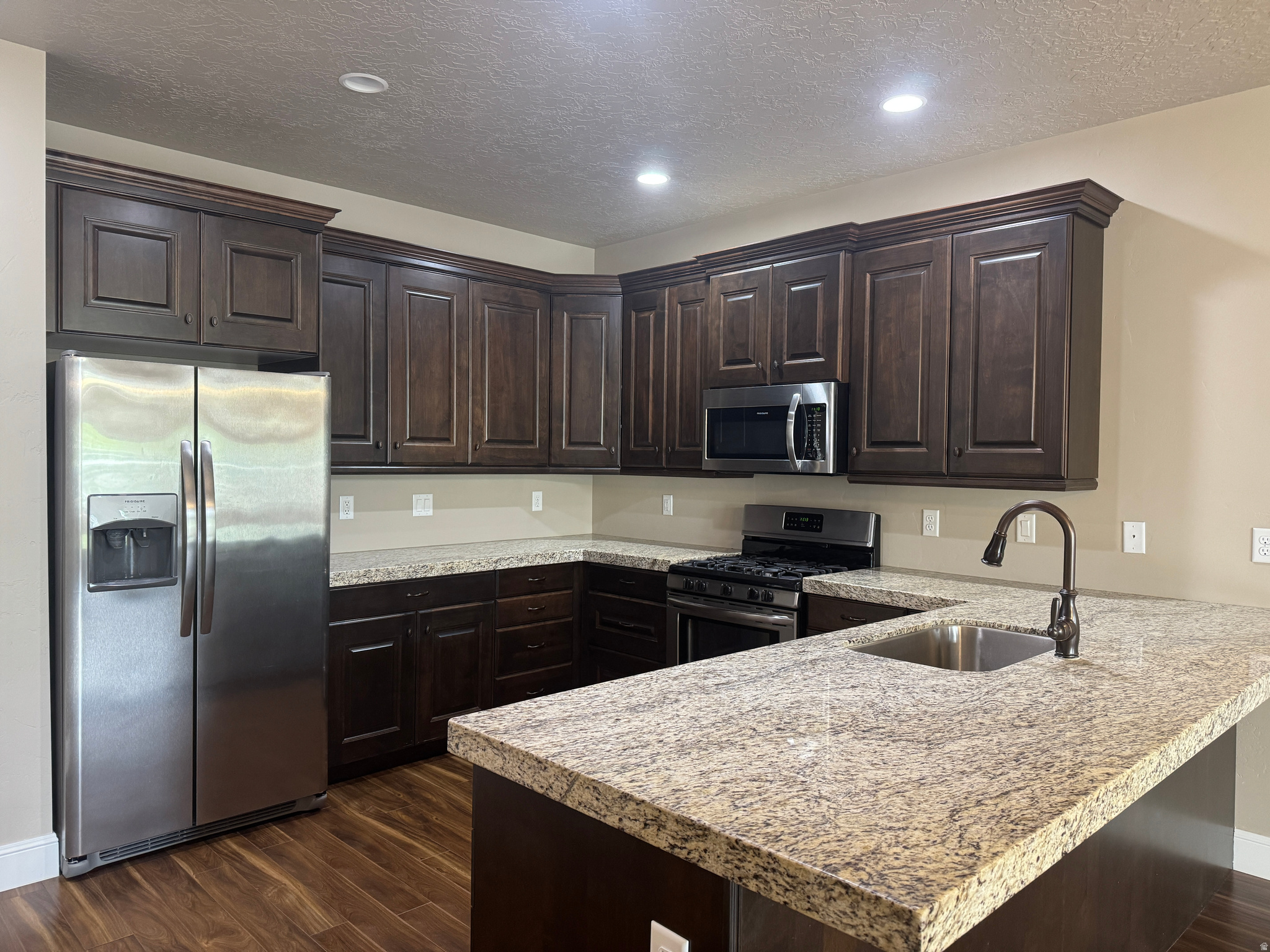 HARVEST CROSSING VILLAS - Residential