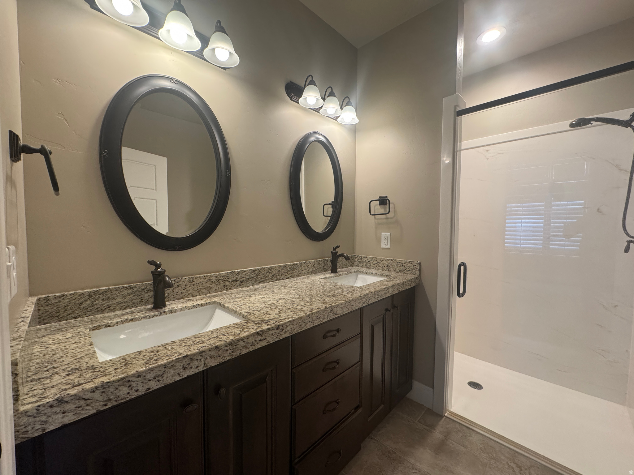 HARVEST CROSSING VILLAS - Residential