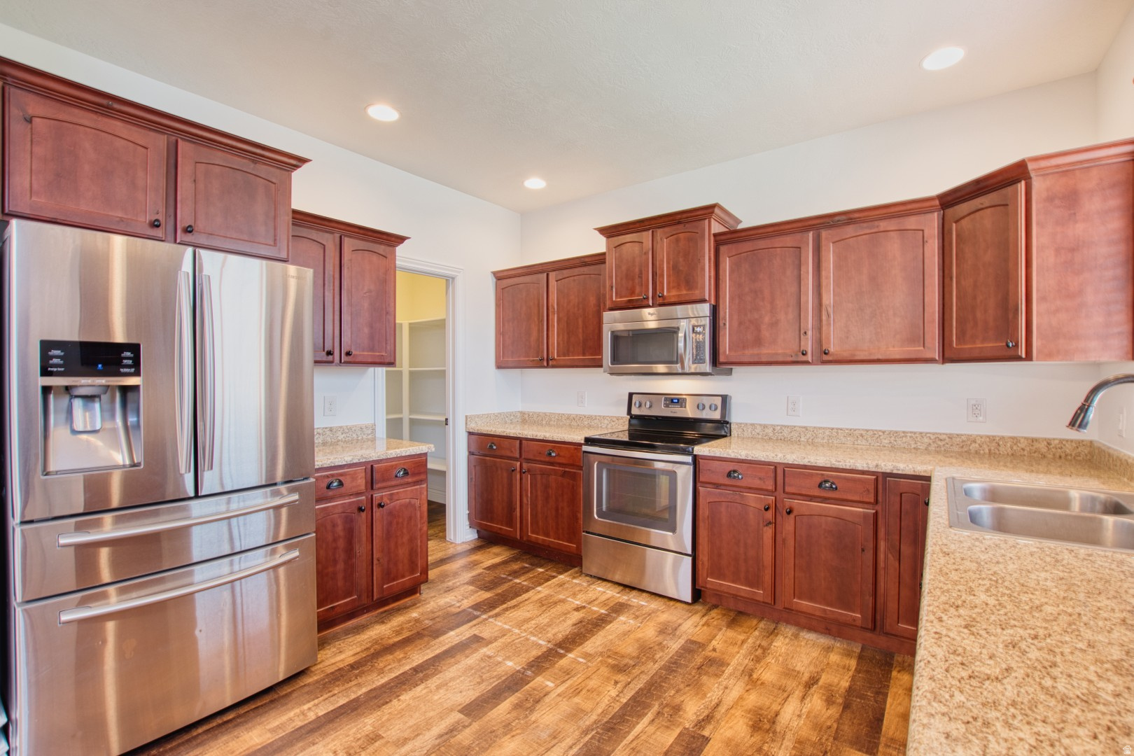 THE MEADOWS - Residential