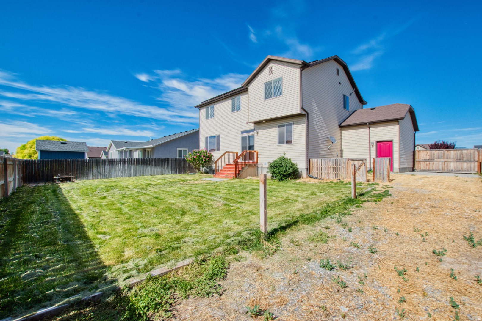 THE MEADOWS - Residential