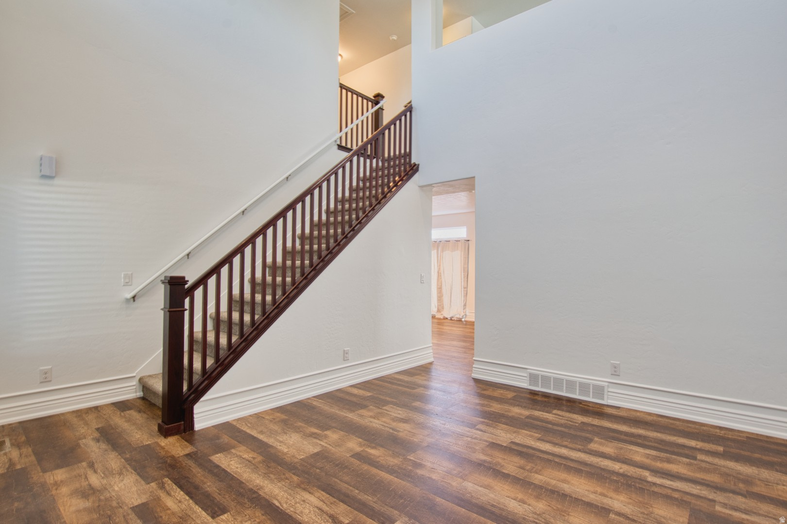THE MEADOWS - Residential