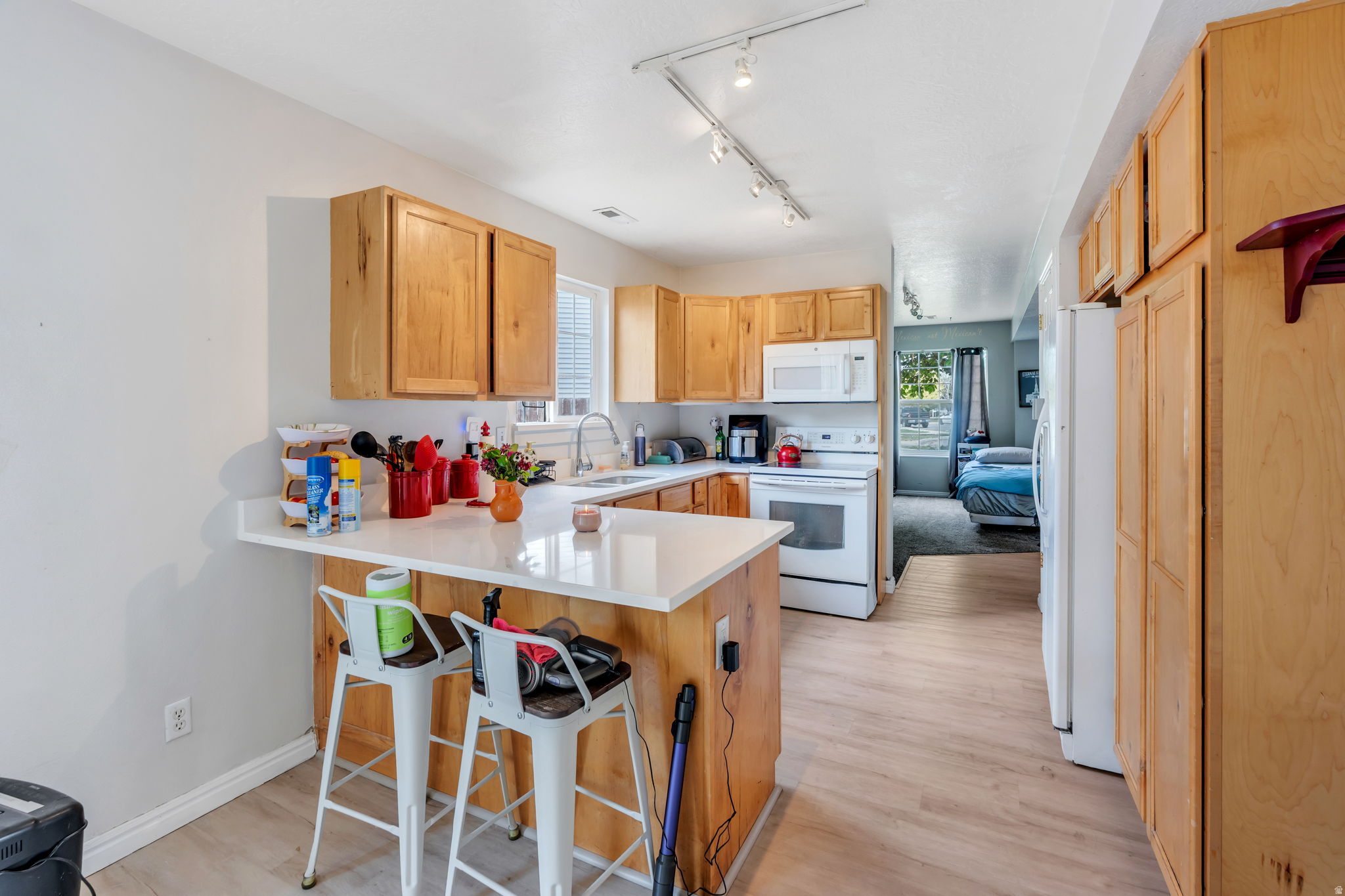 SUNSET PARK - Residential