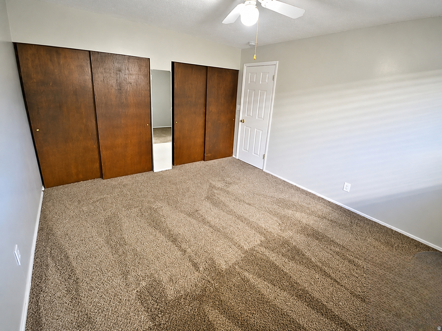HOLLY & WHITNEY - Residential