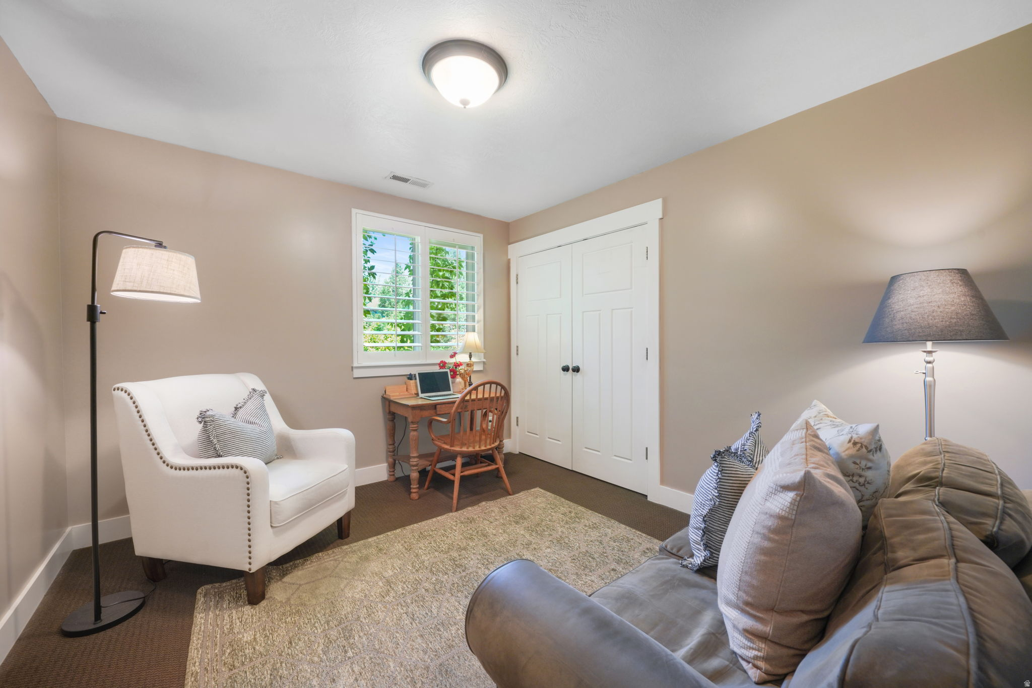 AUTUMN GROVE - Residential
