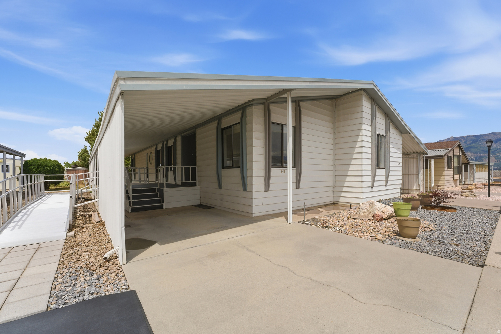 MONTE VISTA - Residential