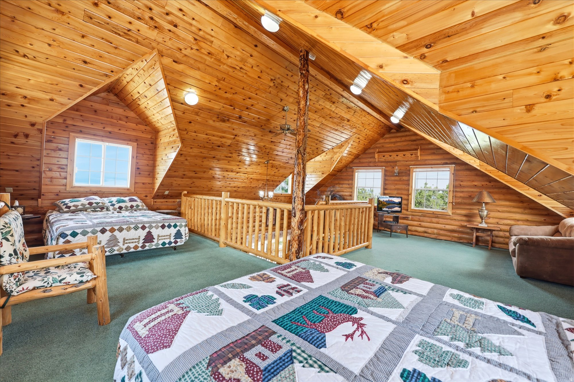SKYLINE MOUNTAIN RESORT - Residential