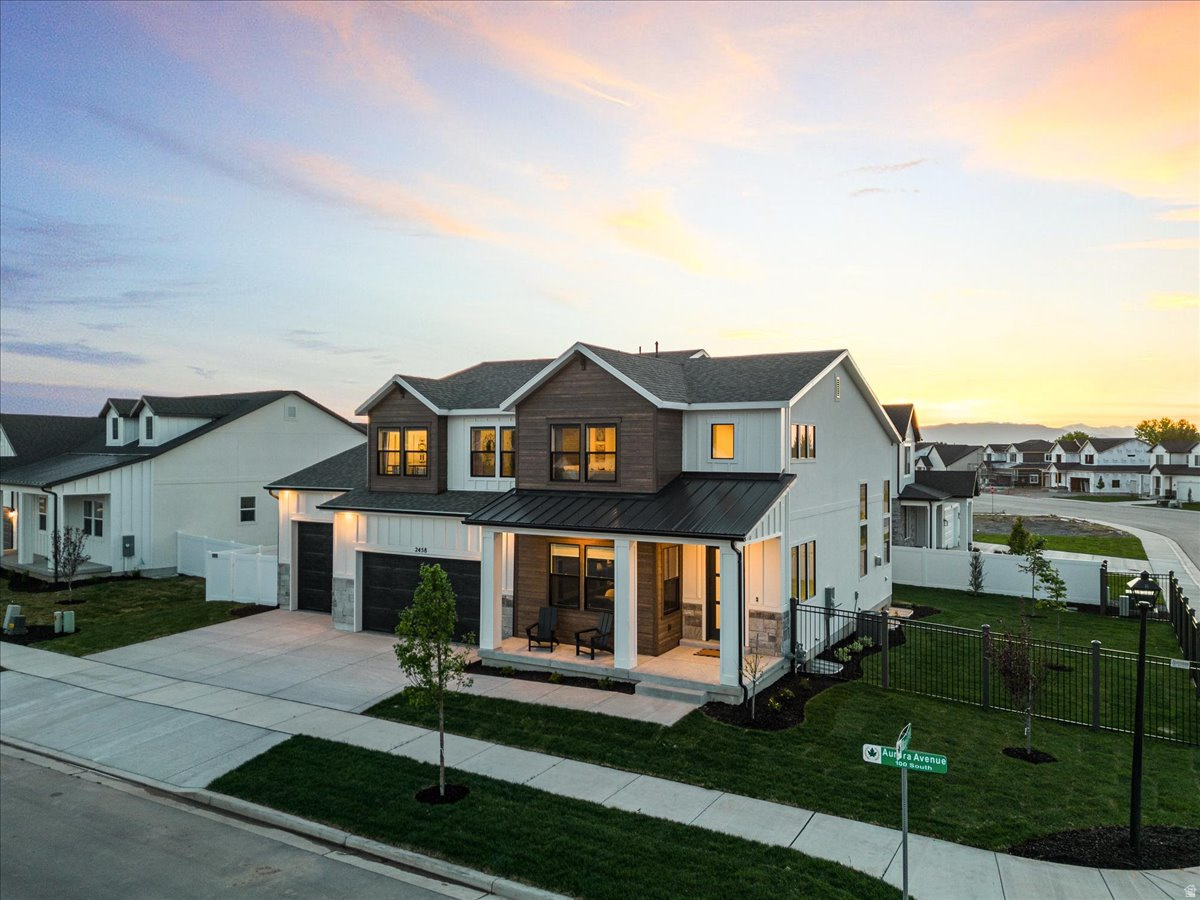 PARKSIDE AT SUNRISE RANCH - Residential