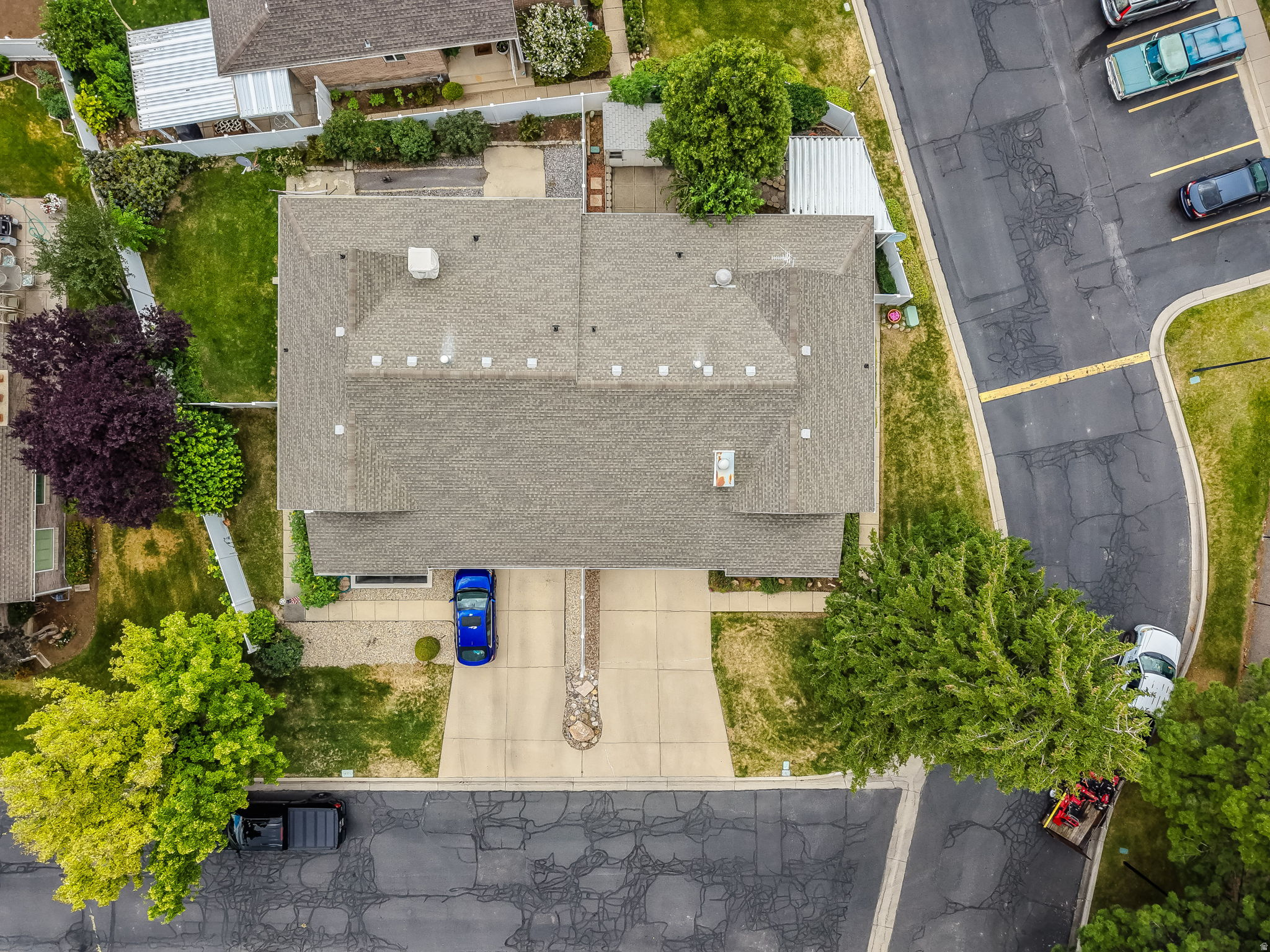STONE HOLLOW - Residential