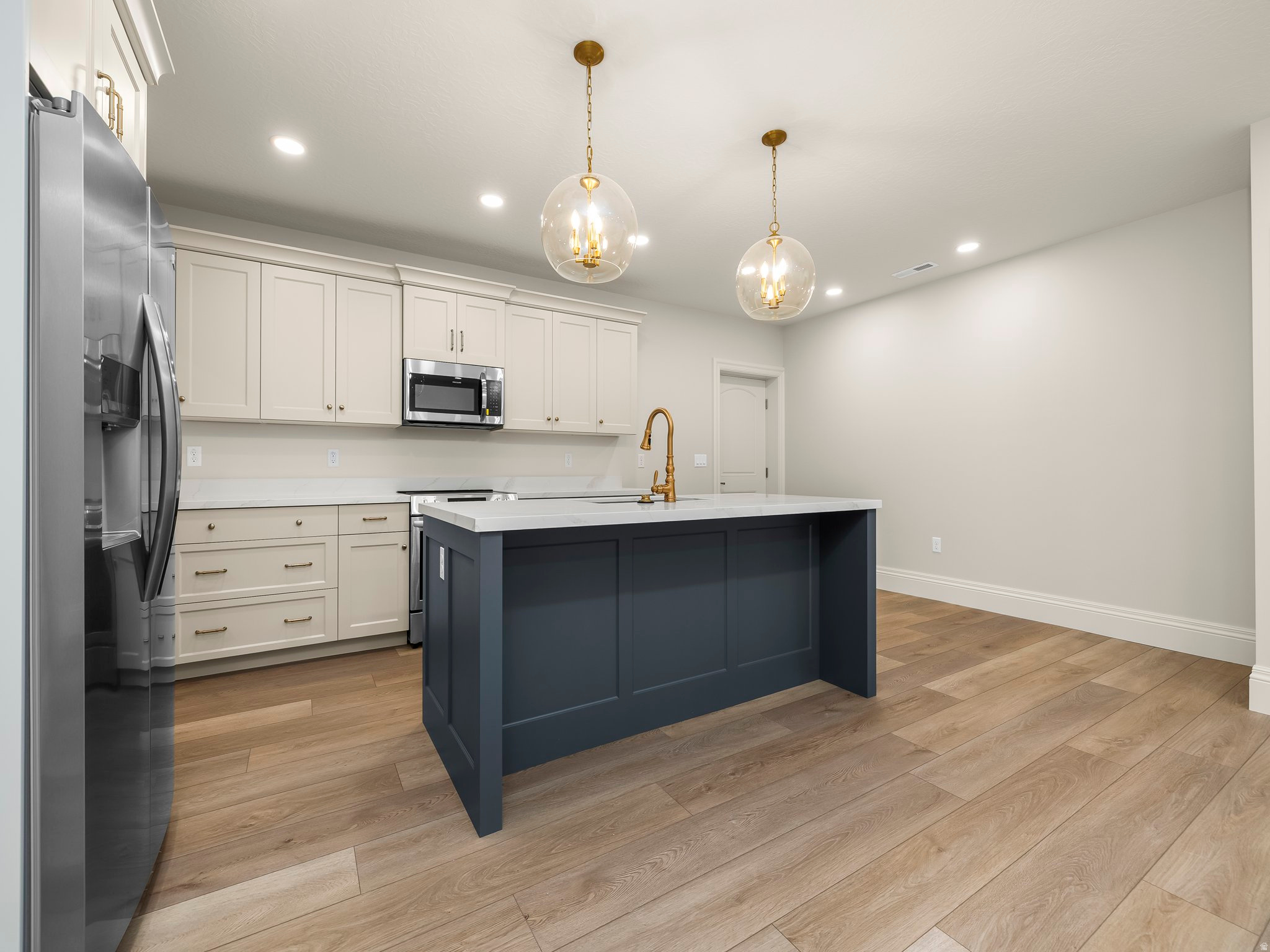 LONE PEAK - Residential