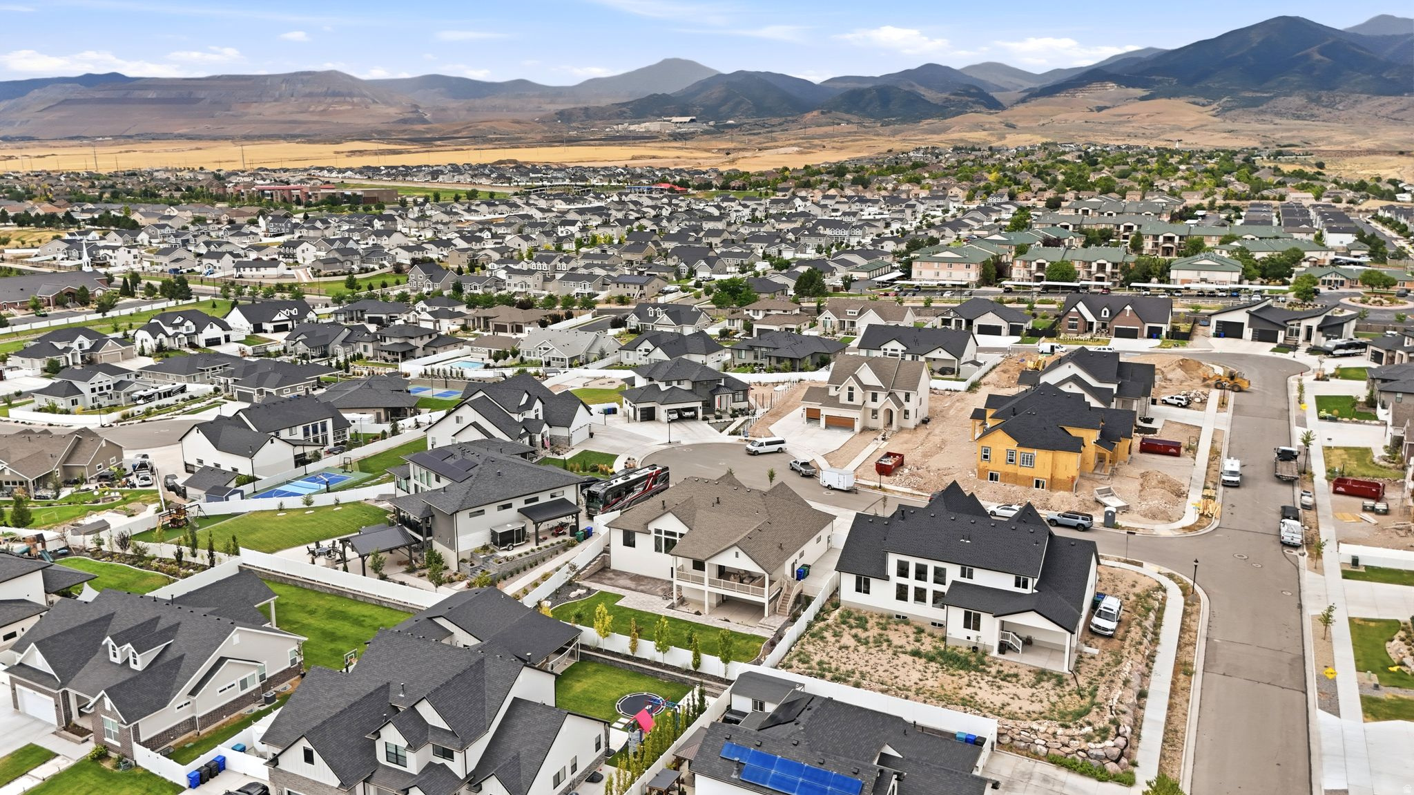 ORCHARD HEIGHTS - Residential