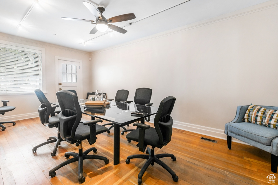 PARK CITY - Commercial Lease