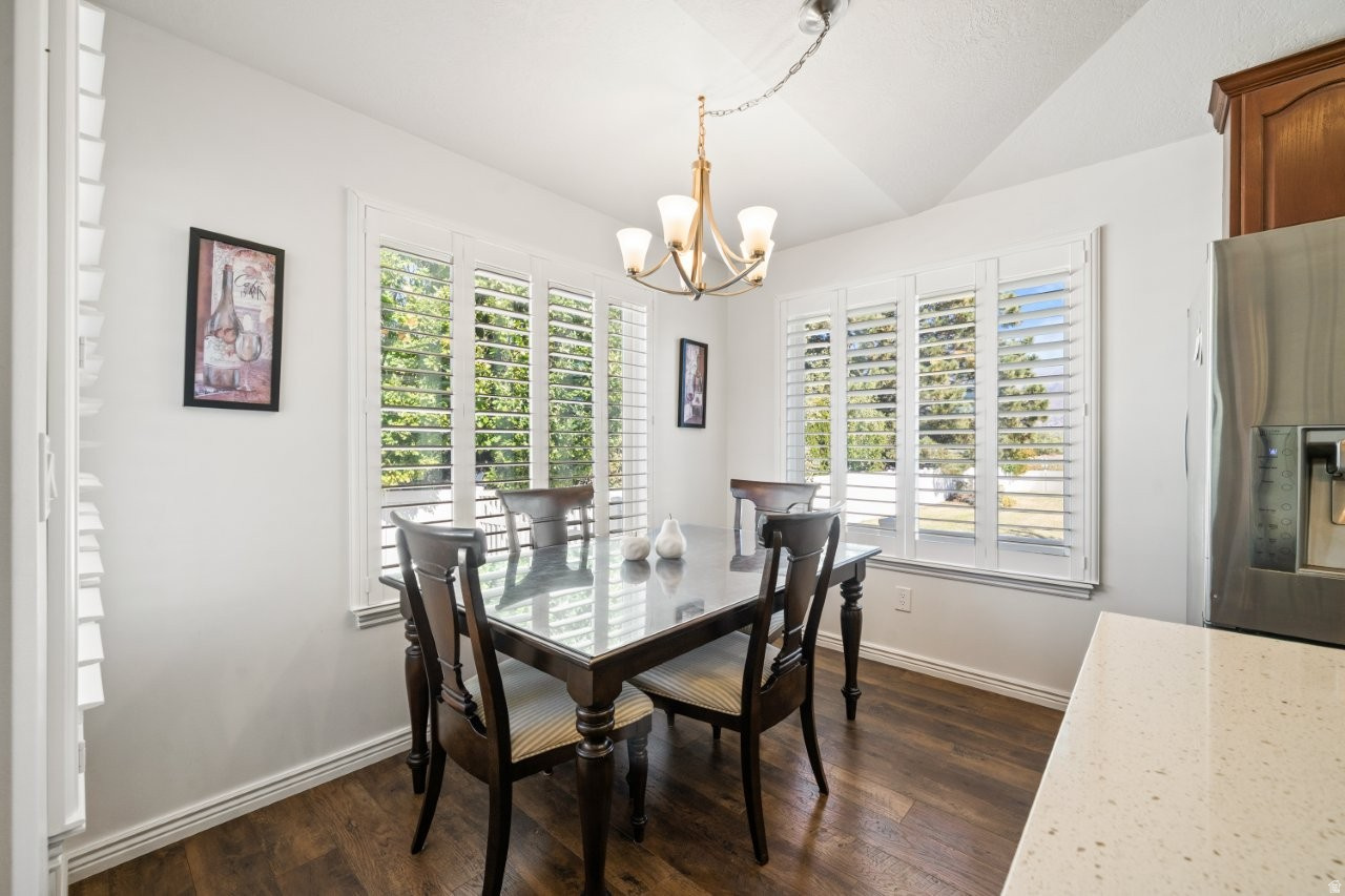 HERITAGE COVE - Residential