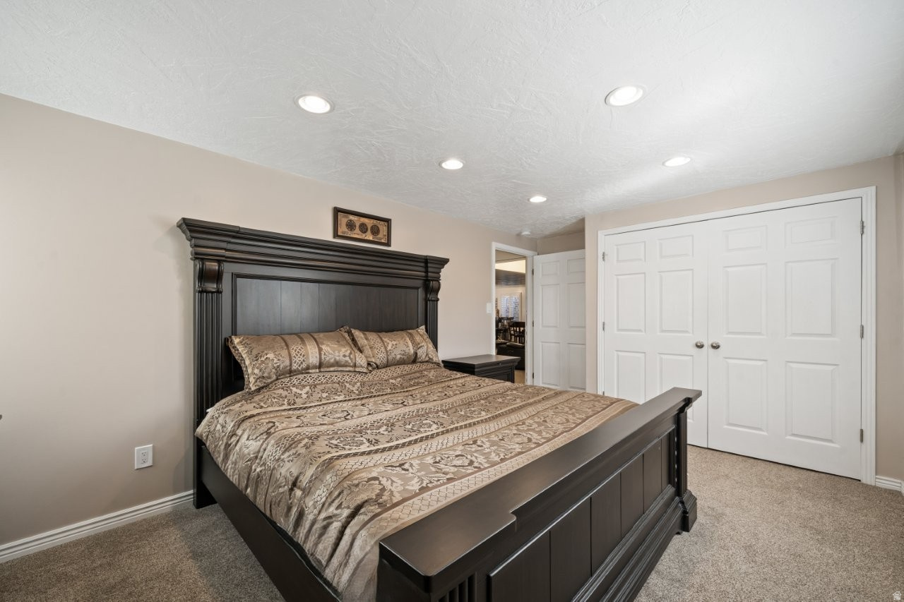 HERITAGE COVE - Residential