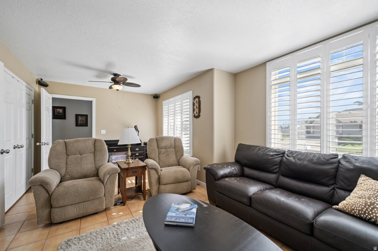 HERITAGE COVE - Residential