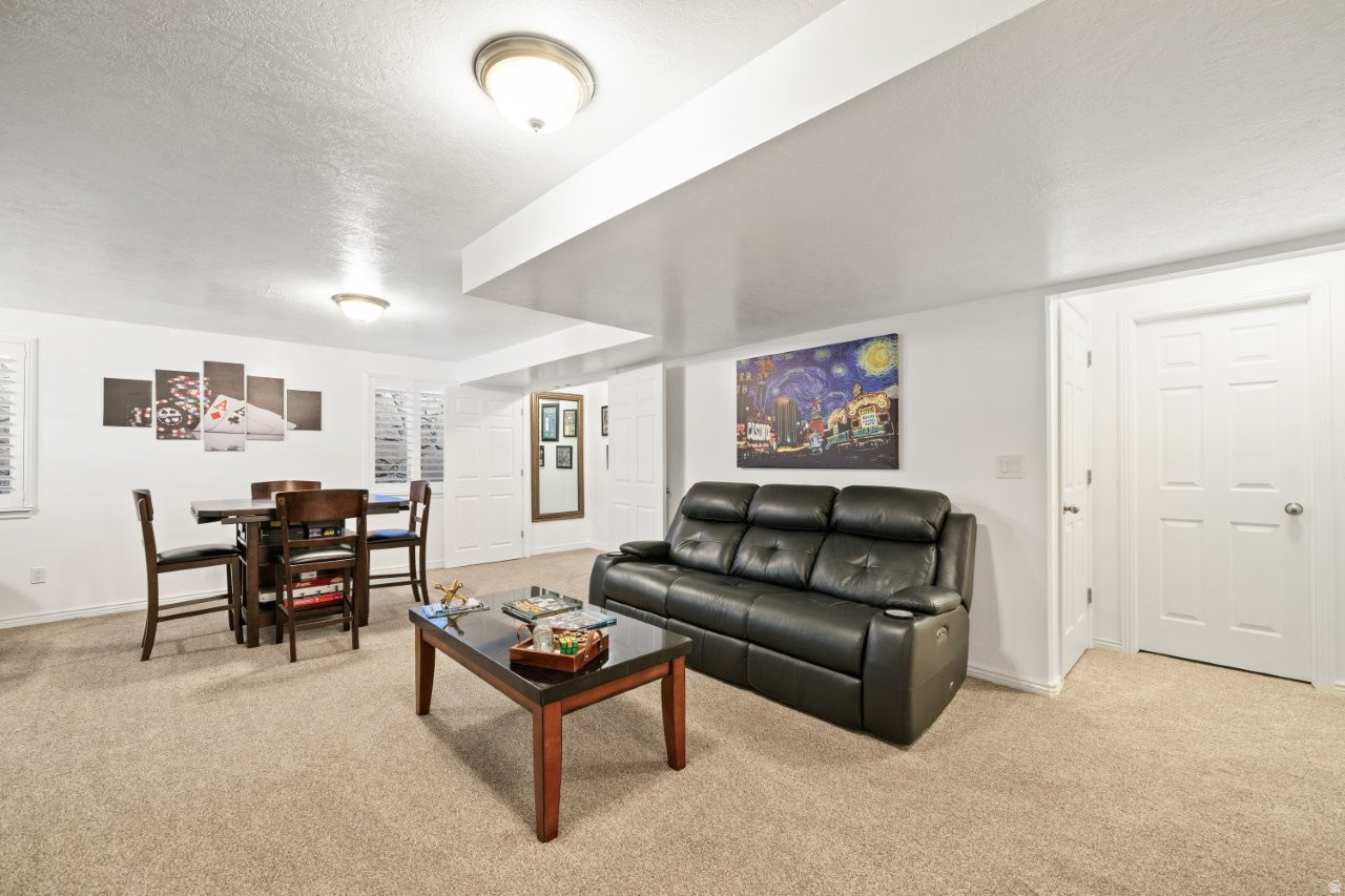 HERITAGE COVE - Residential