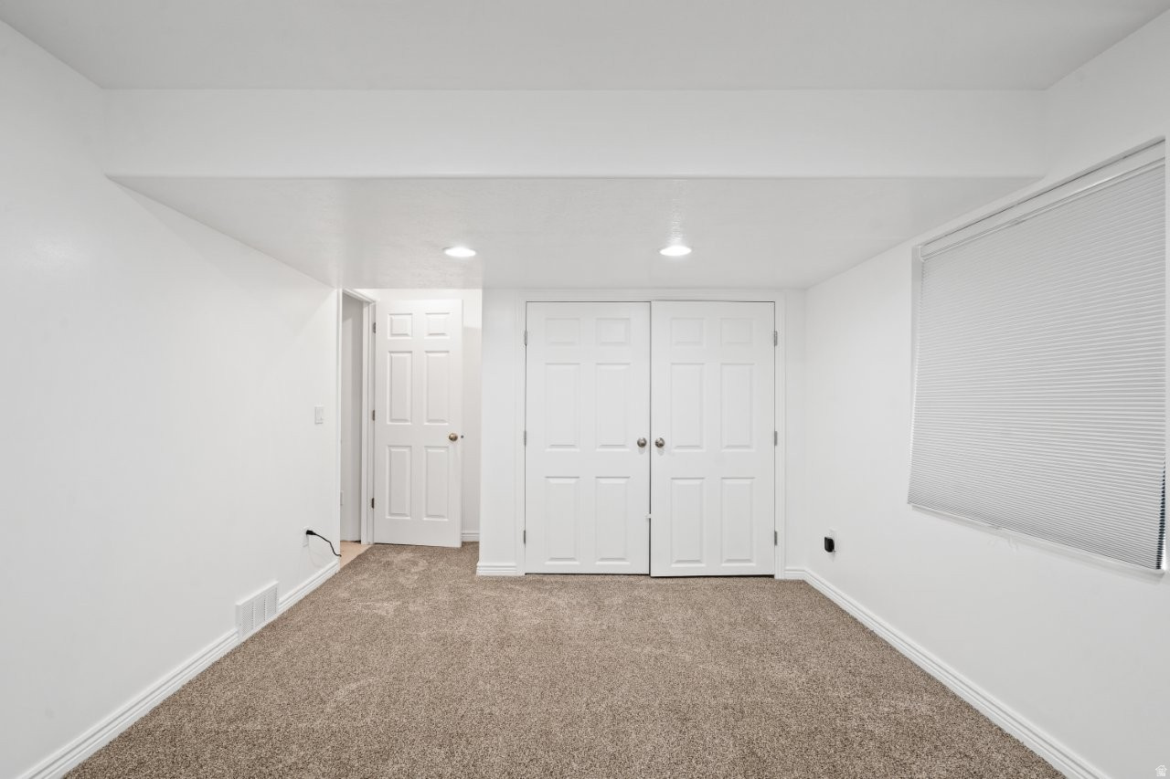 HERITAGE COVE - Residential