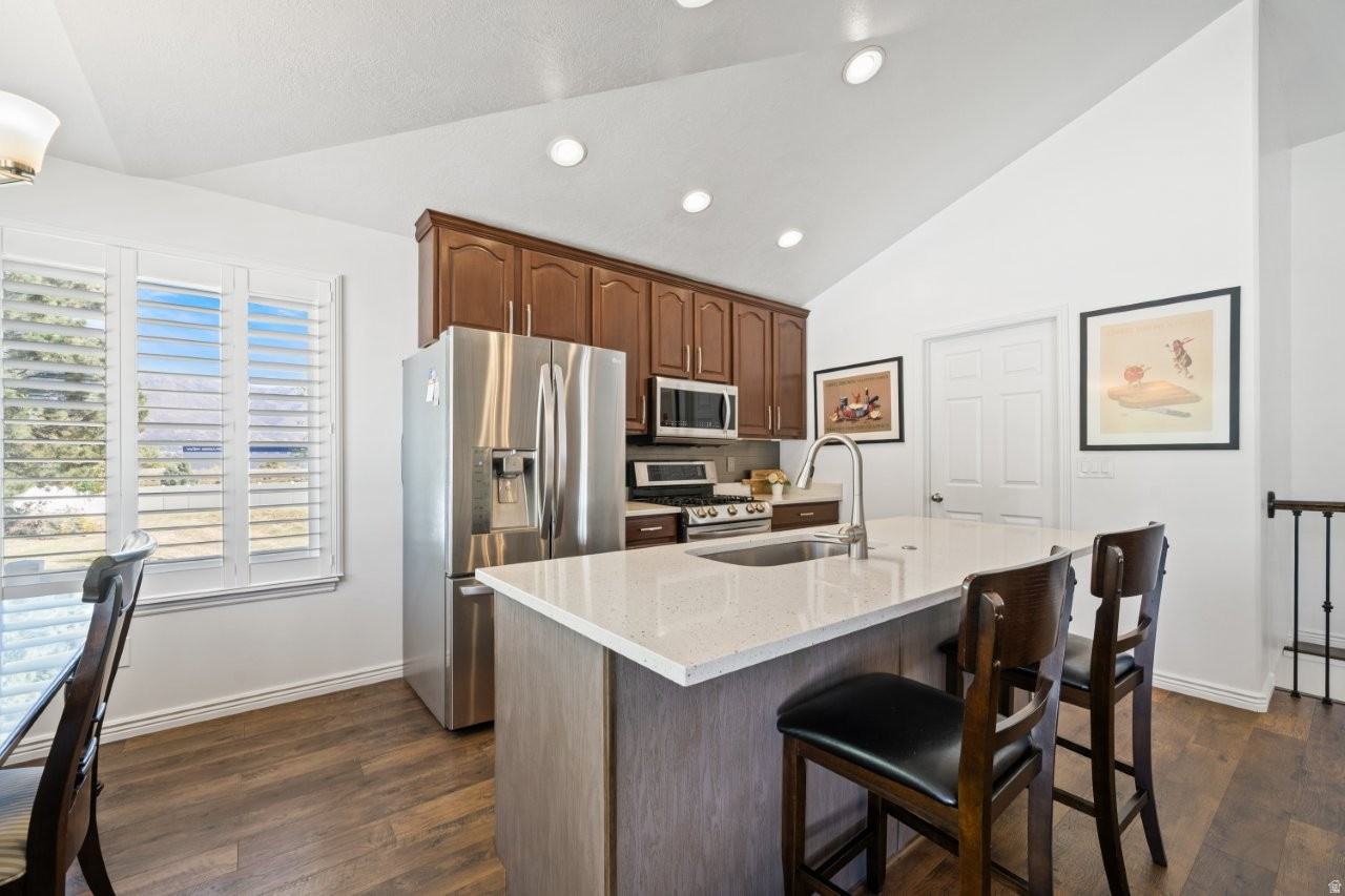 HERITAGE COVE - Residential