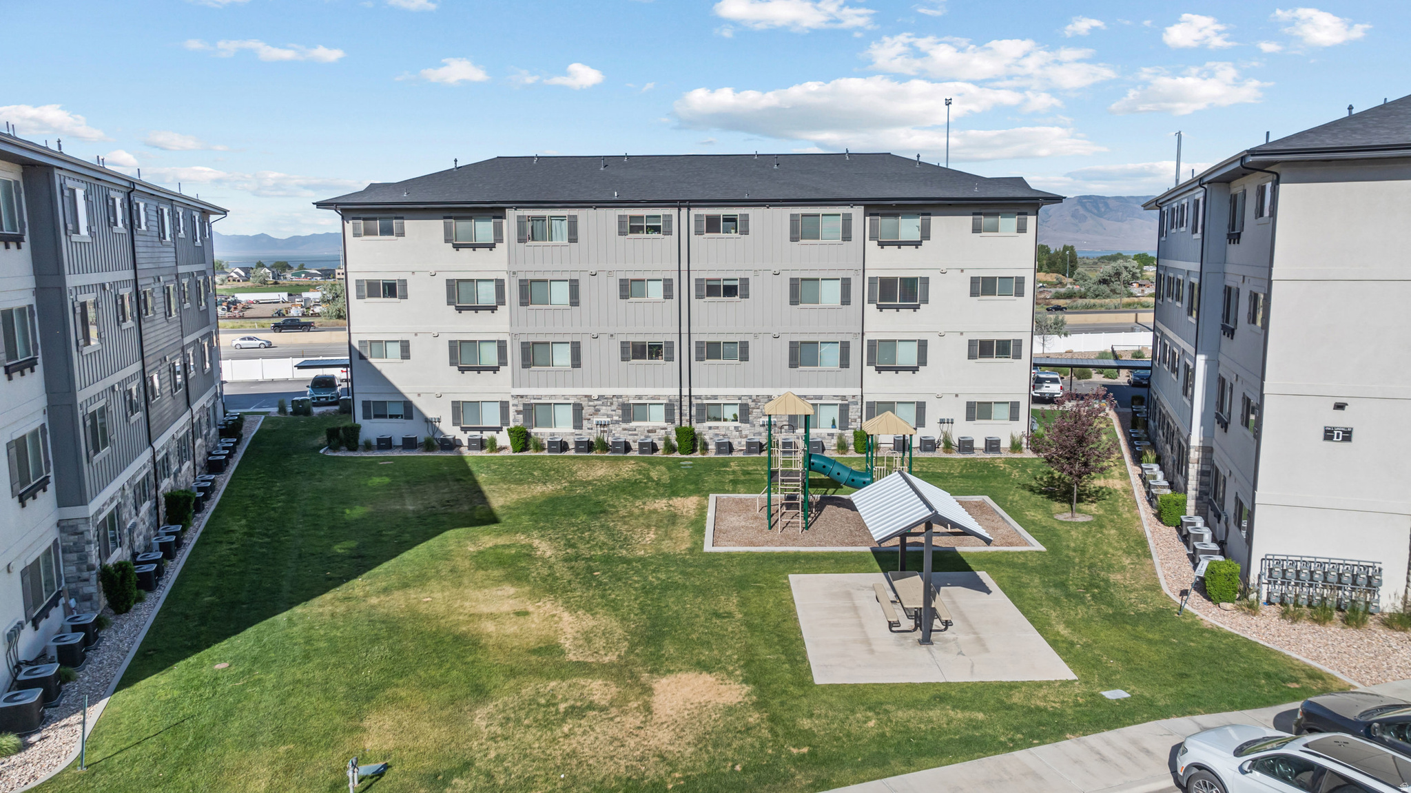 RUNNING HORSE CONDO - Residential