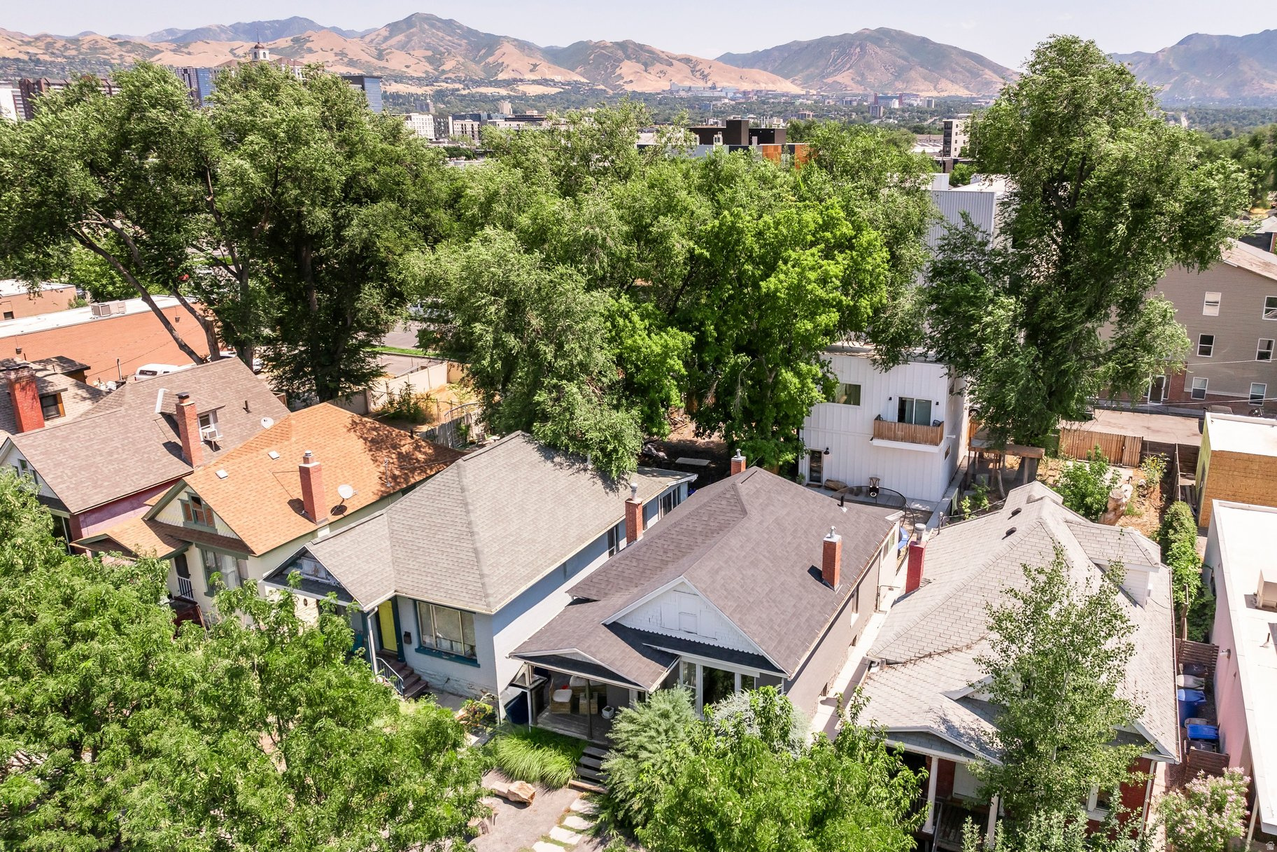 CENTRAL NINTH - Residential