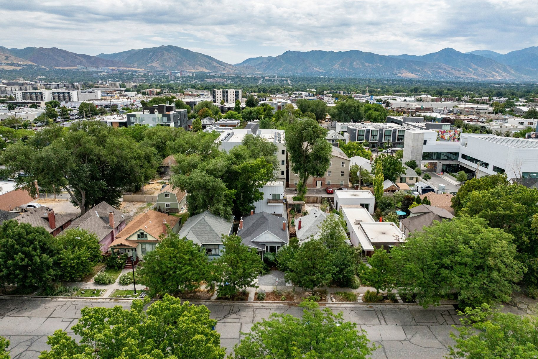 CENTRAL NINTH - Residential