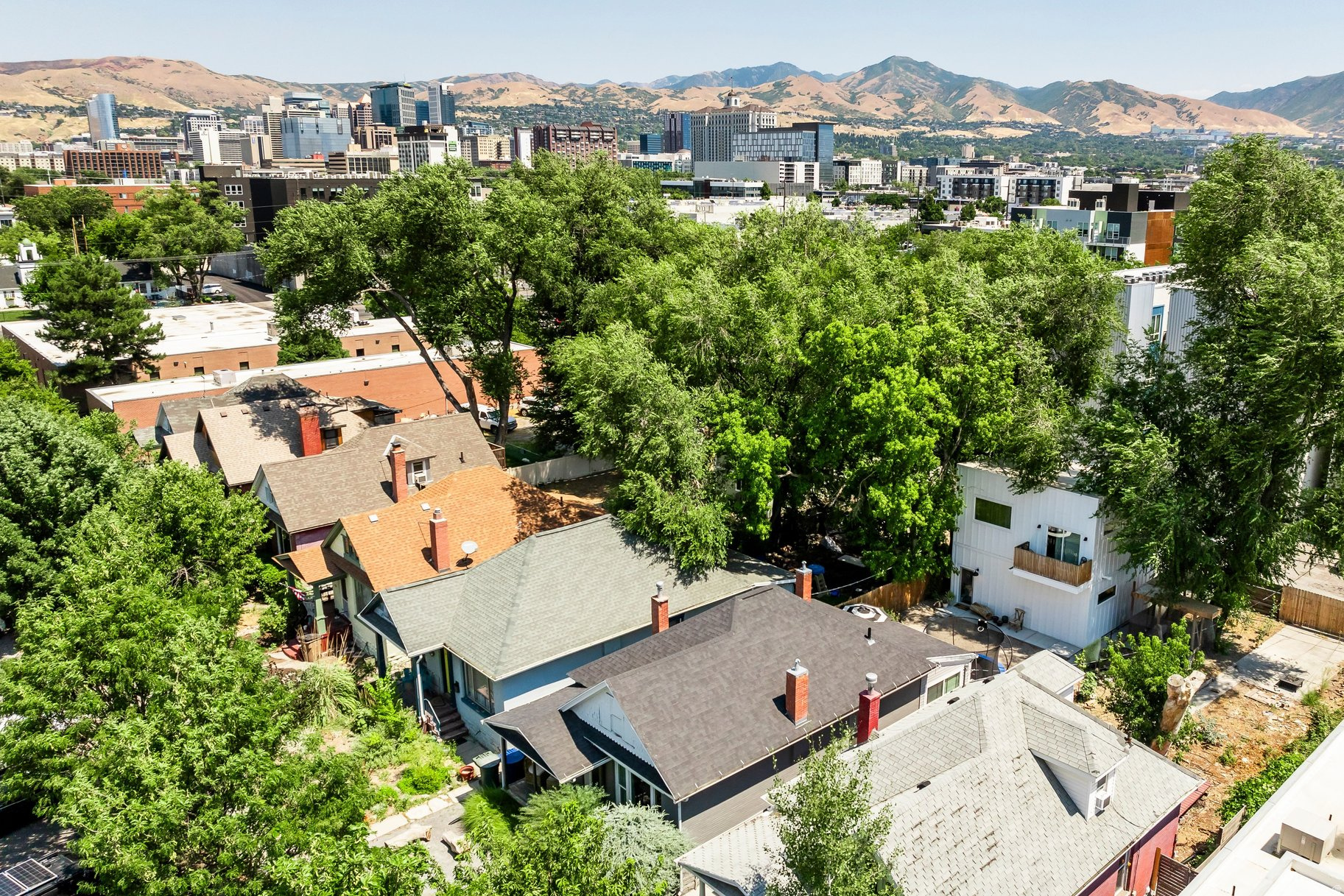 CENTRAL NINTH - Residential
