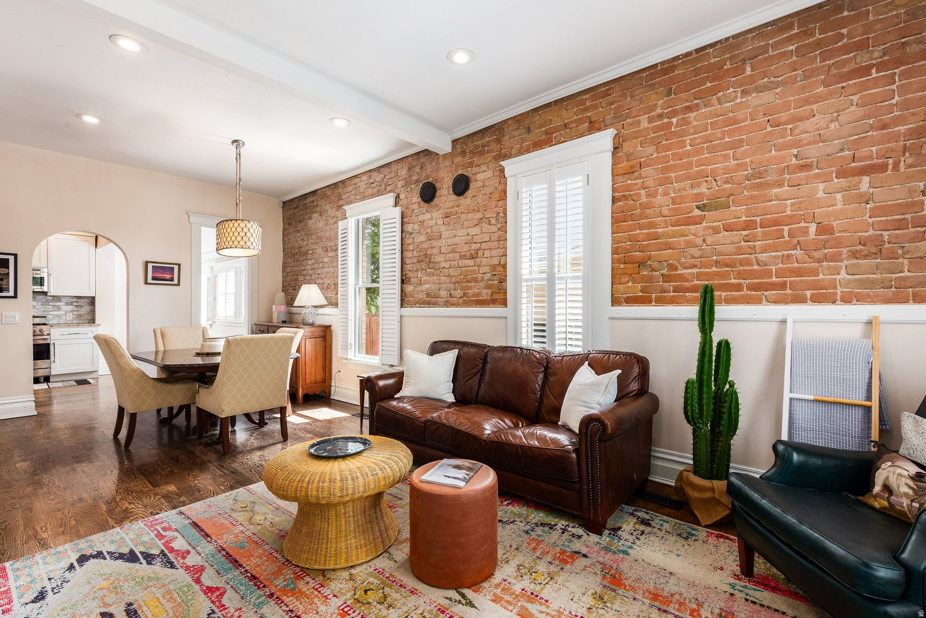 AVENUES - Residential