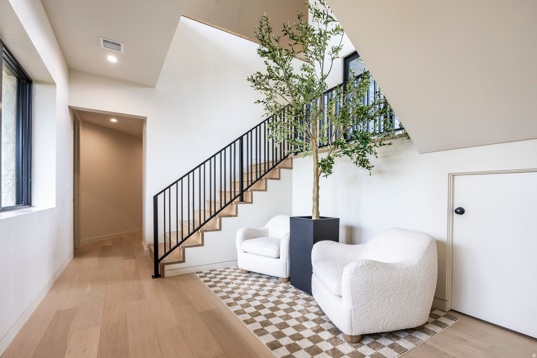 RED LEDGES - Residential