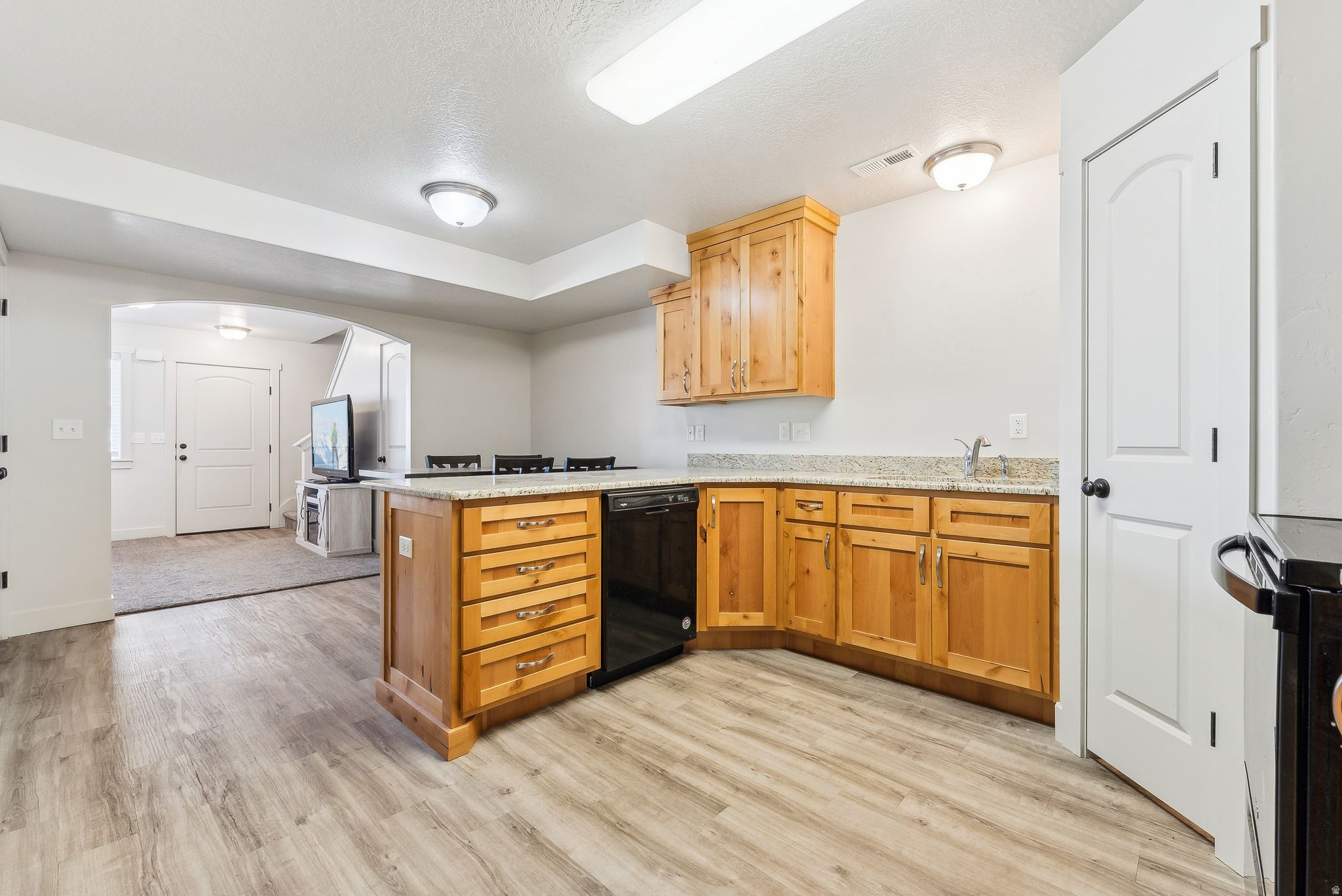 RIVER VALLEY - Residential