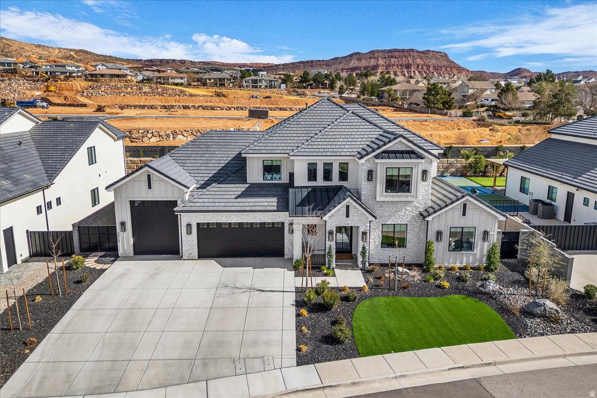 QUEENSRIDGE PARTIAL AMENDED & EXTENDED A - Residential