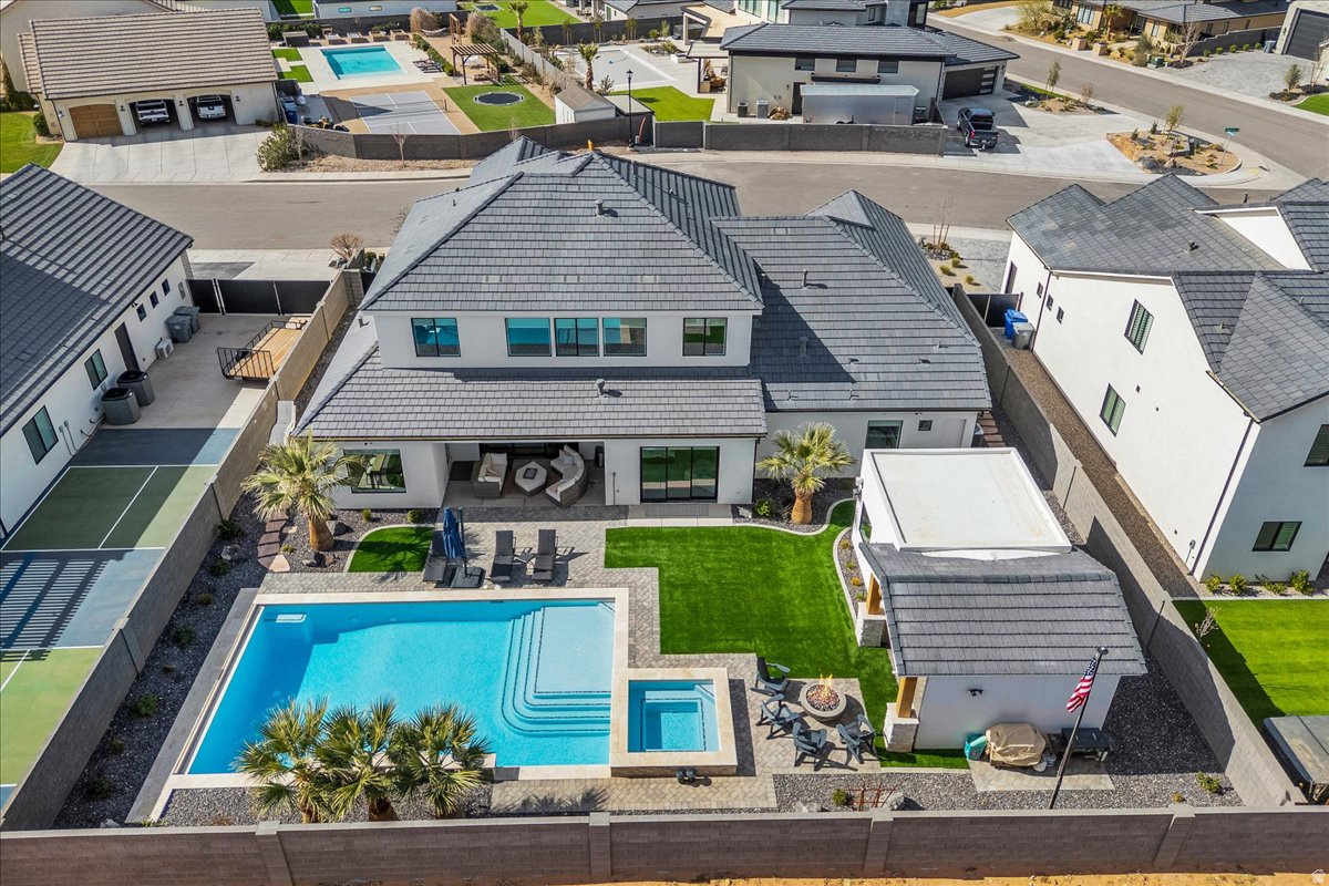 QUEENSRIDGE PARTIAL AMENDED & EXTENDED A - Residential