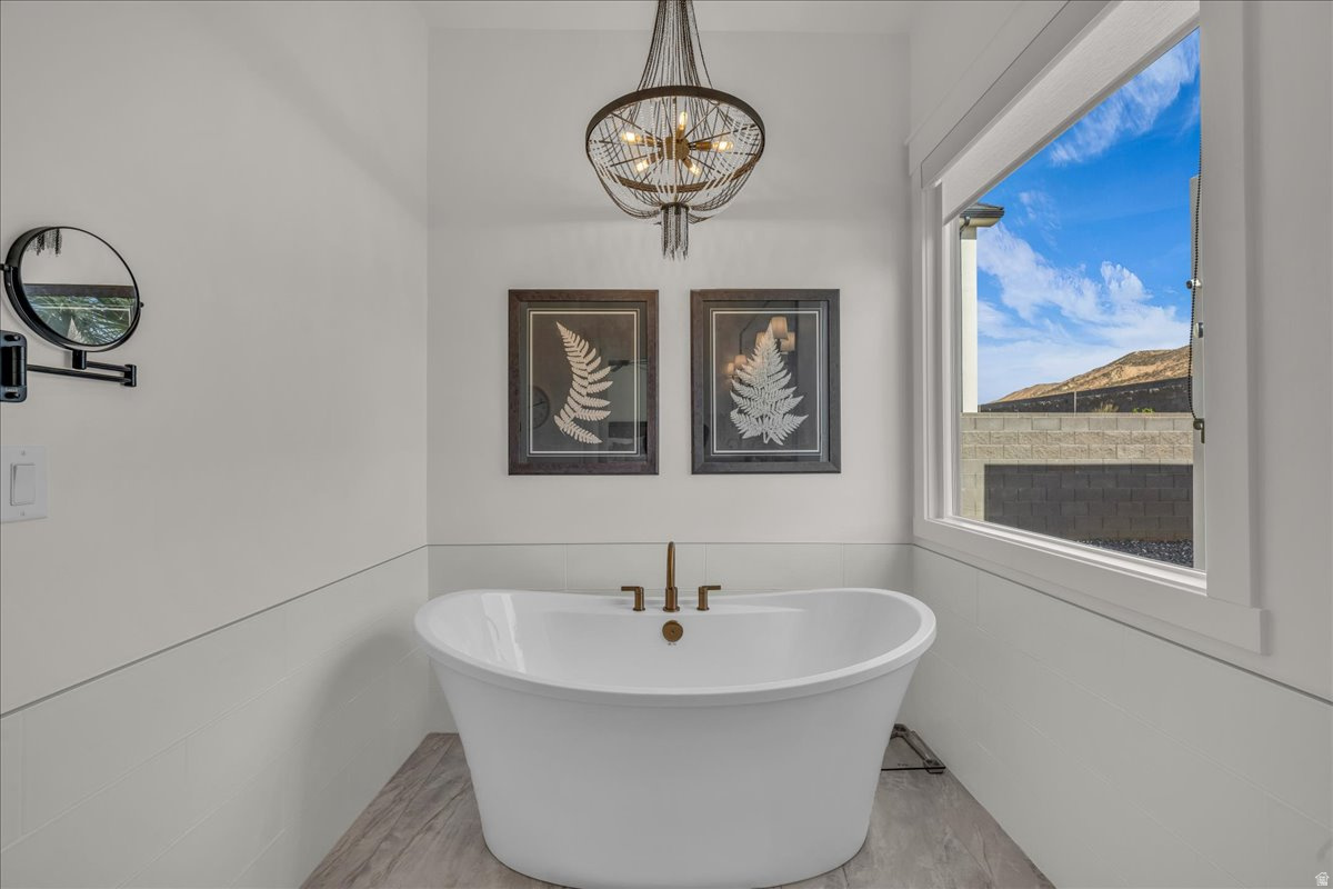 QUEENSRIDGE PARTIAL AMENDED & EXTENDED A - Residential