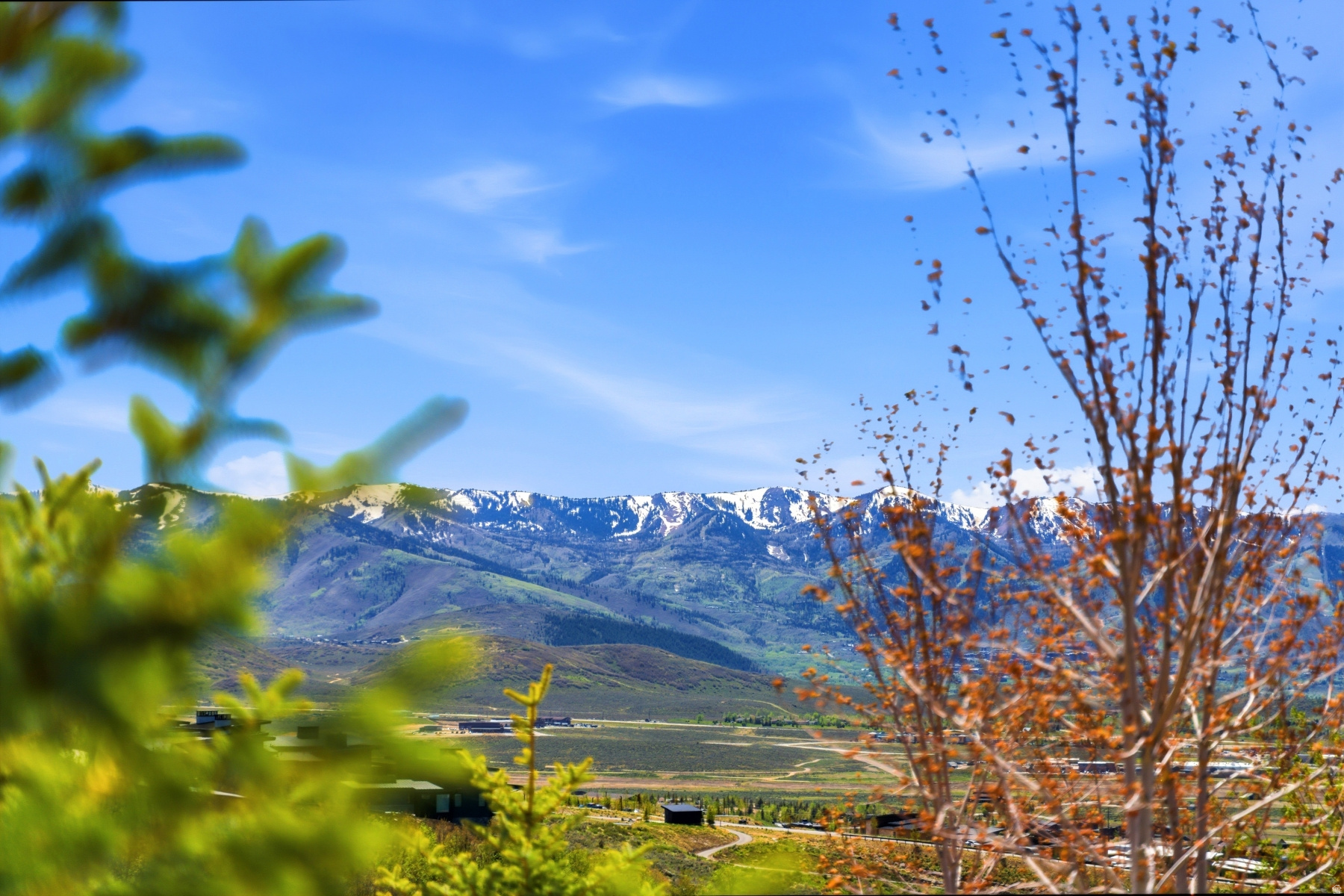 ELK RIDGE BLUFFS - Land