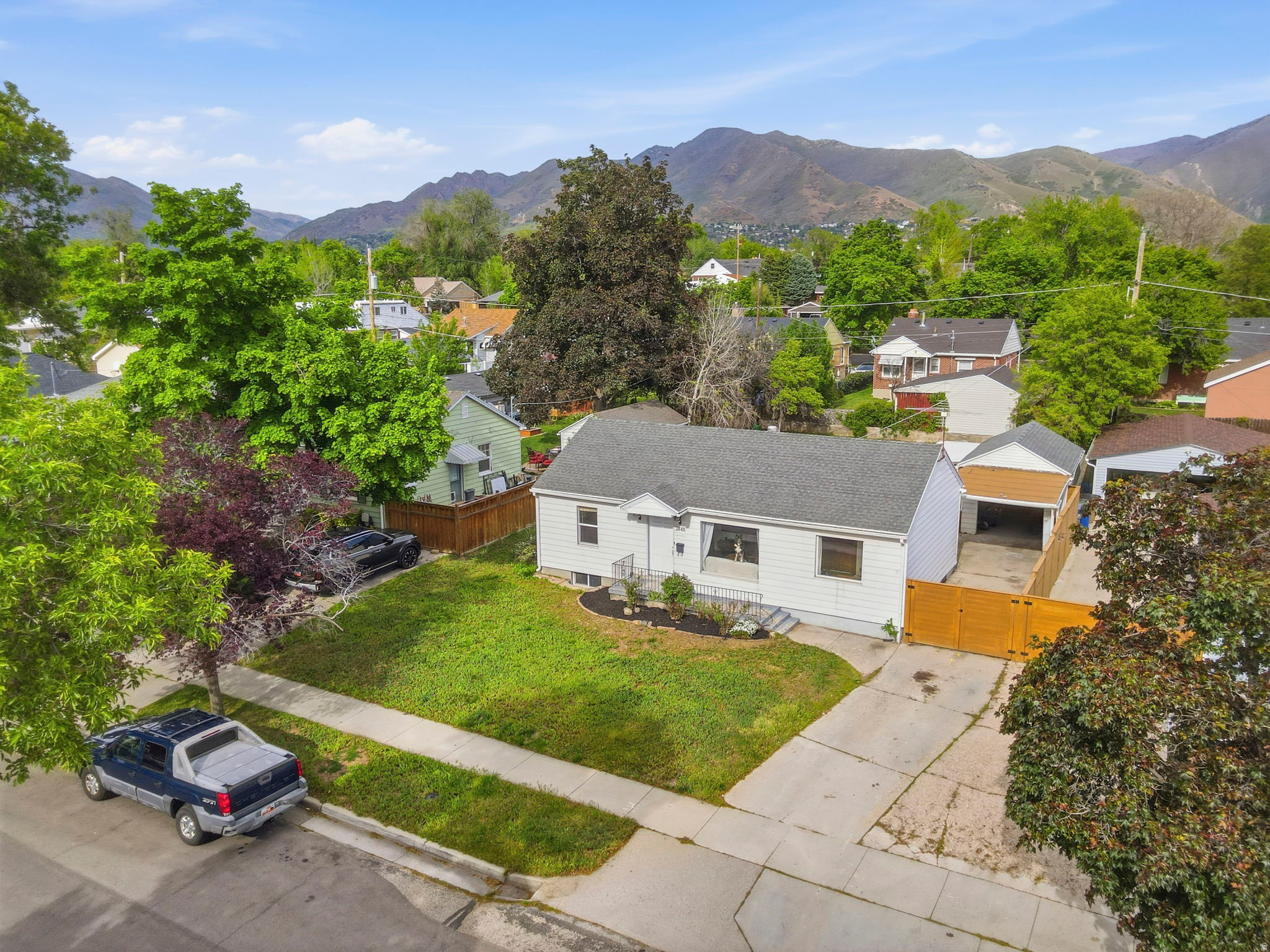 HIGHLAND PARK - Residential