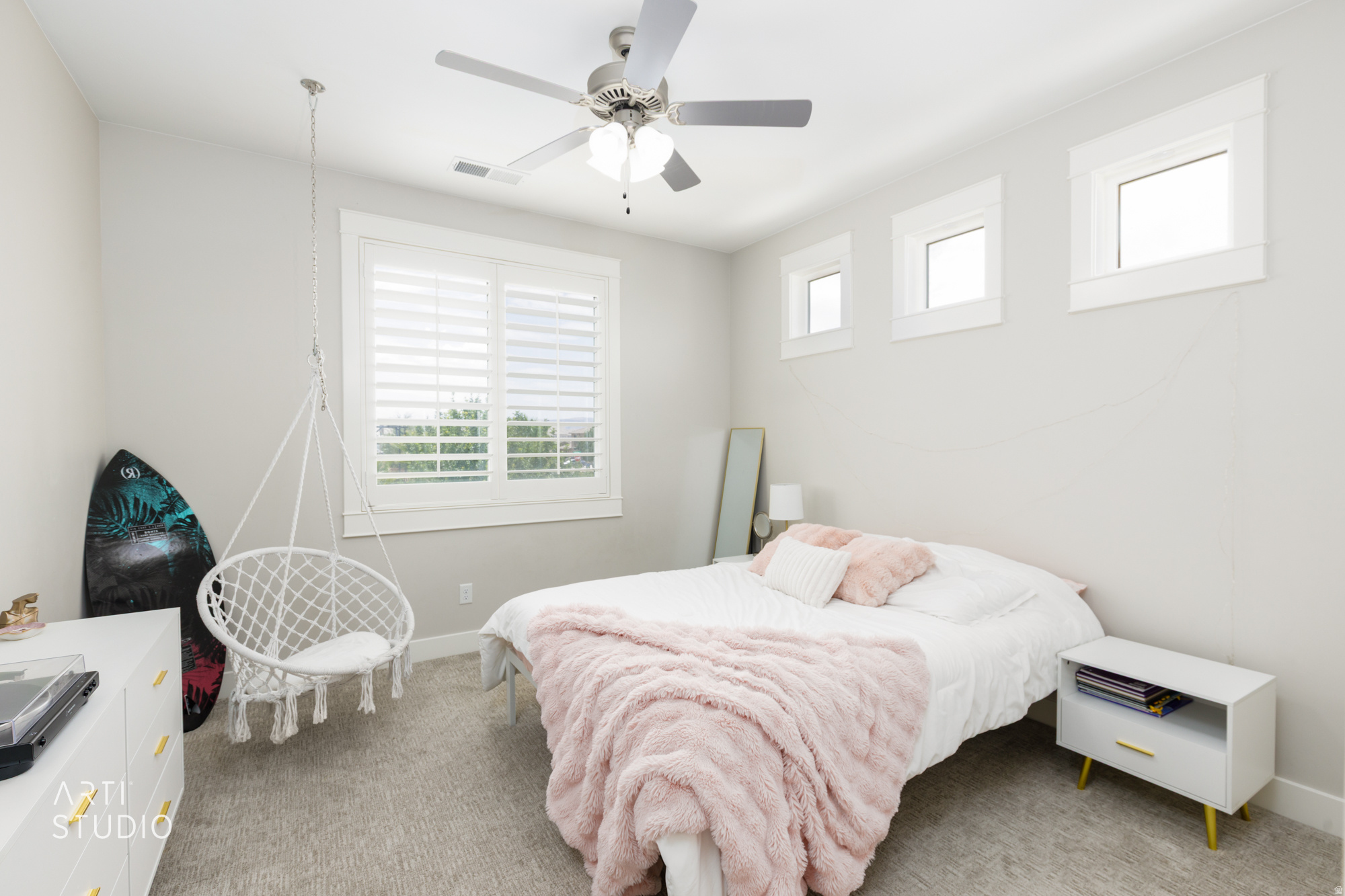 FIELDSTONE PH 5 - Residential