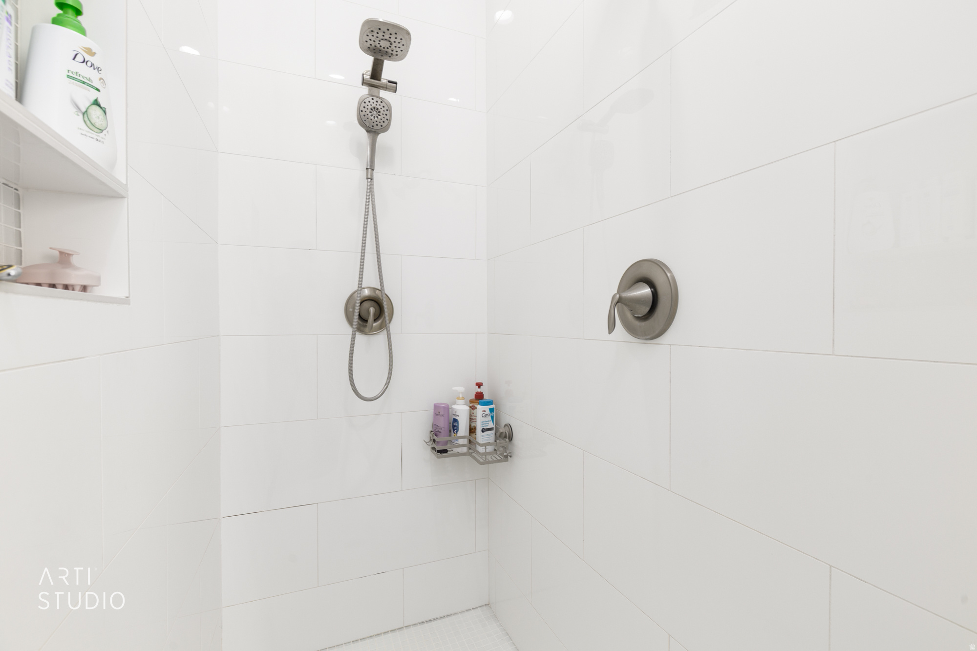 FIELDSTONE PH 5 - Residential